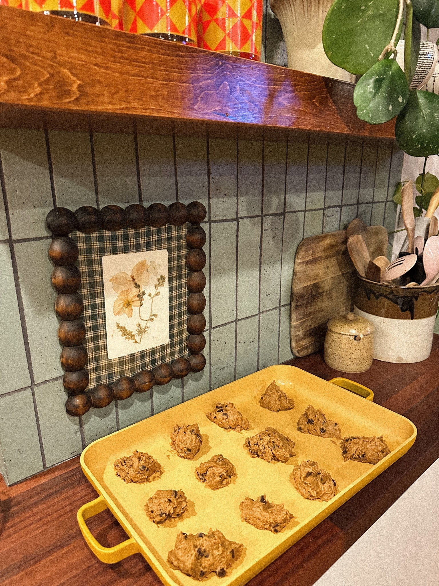 pretty much obsessed with my new pan! the yellow has my heart 