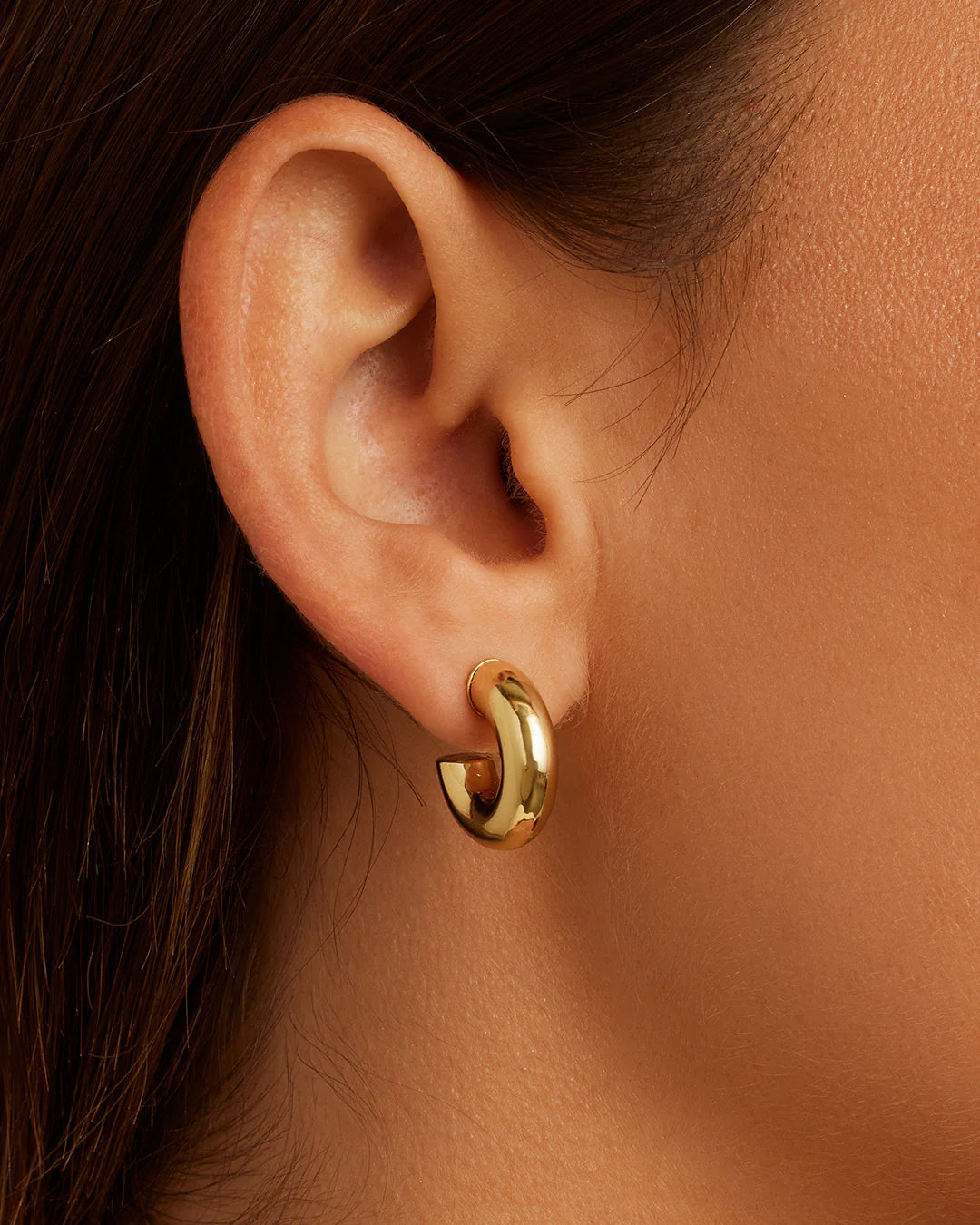 Lou Statement Huggies | gorjana