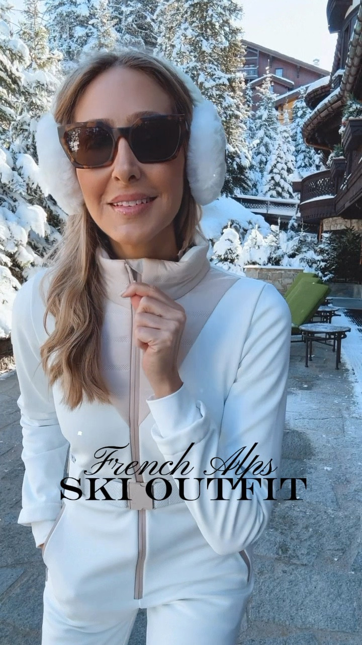 Gorgeous white ski outfit jumpsuit!  
Runs tts , wearing a size small 


#LTKSeasonal #LTKStyleTip #LTKU
