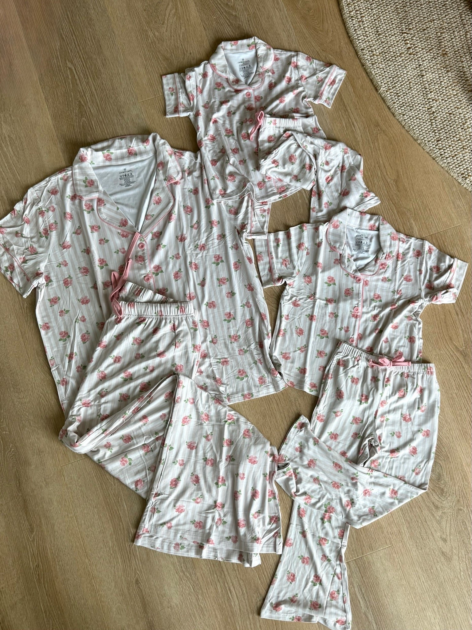 Matching pajama sets for mom and girls from @Caden Lane

#LTKMidsize #LTKKids #LTKSeasonal