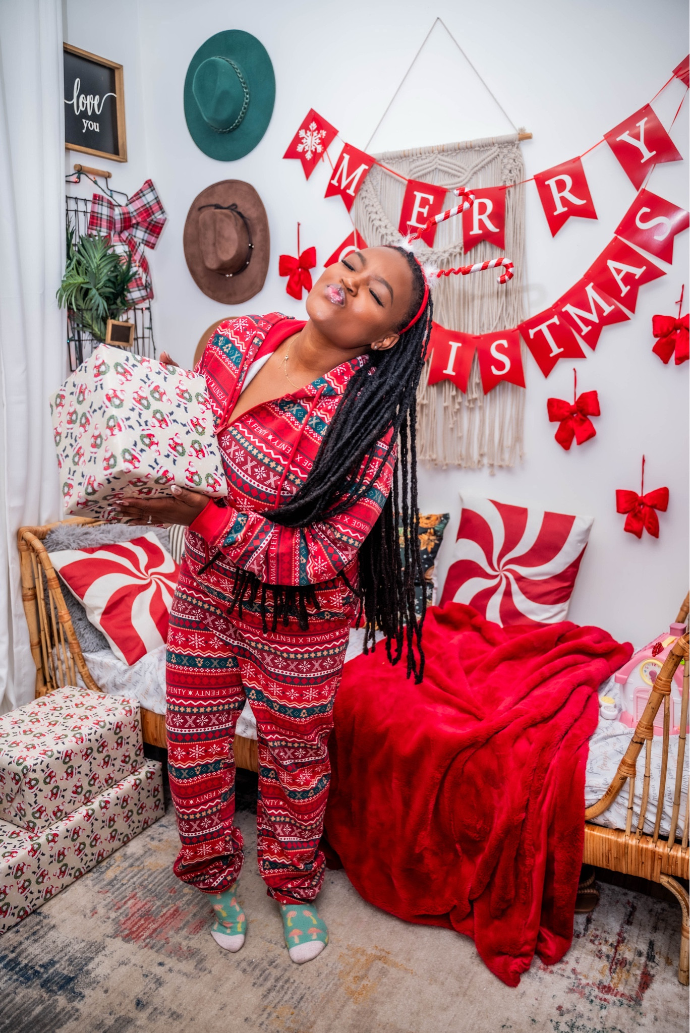 If you’re still looking for LAST-MINUTE Christmas pajamas, this is your sign 🎄
Cute, cozy, and ready for Christmas movie nights, morning pics, and all the holiday magic.
I linked my favorite last-minute pajama finds on my LTK — go shop before it’s TOO late!

#ShoppingWithPriiincesss #Atlantamom #Atlantabloggers #Atlantablogger #AtlantaCreator #Atlantacontentcreators #Atlantacontentcreator #lastminutechristmas #christmaspajamas #holidaypjs #christmascountdown #cozynights #holidayshopping

#LTKSeasonal #LTKSaleAlert #LTKHoliday