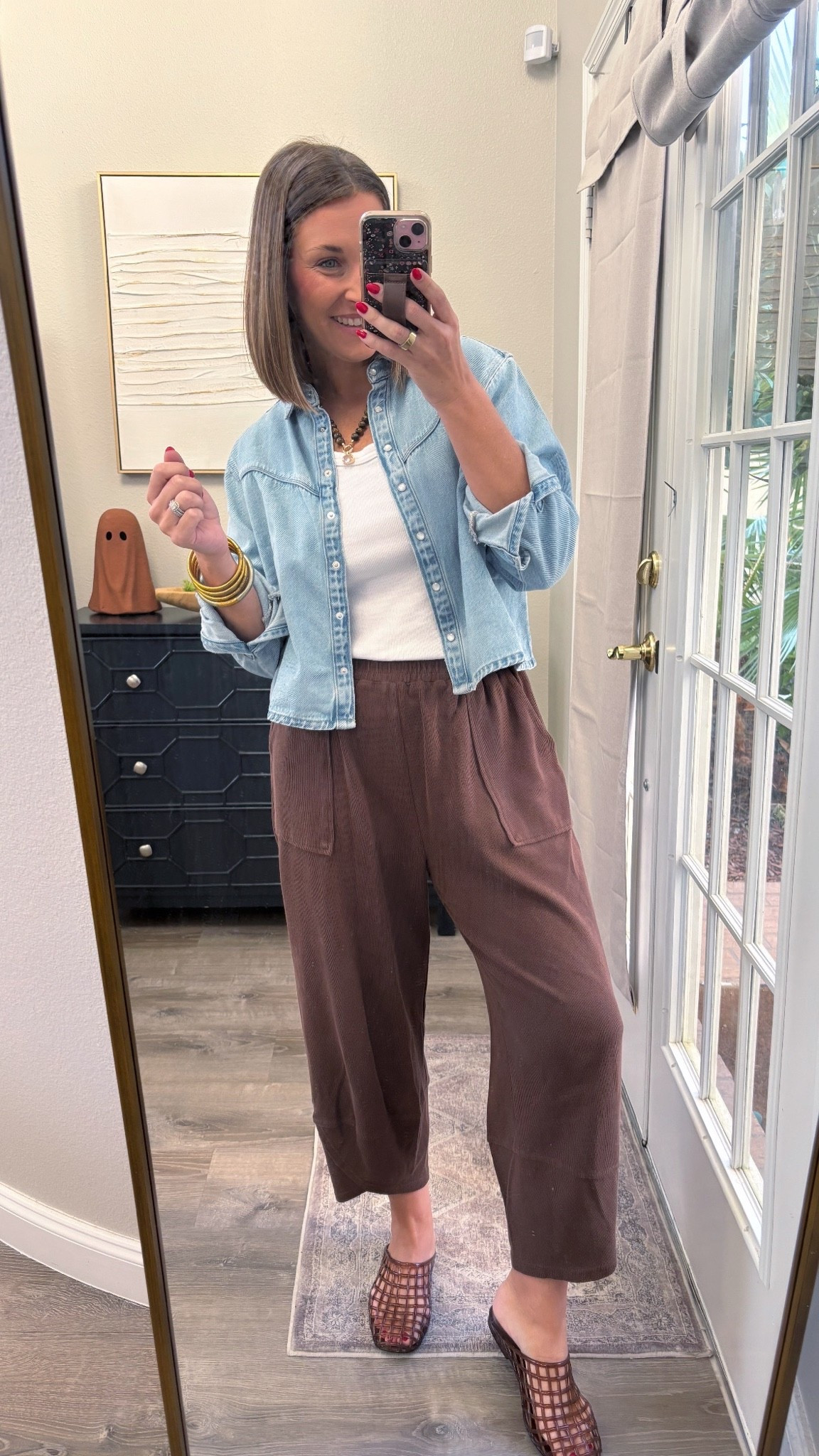 Easy casual fall outfit! Jogger pants are super comfy 🩵🍁 

TTS