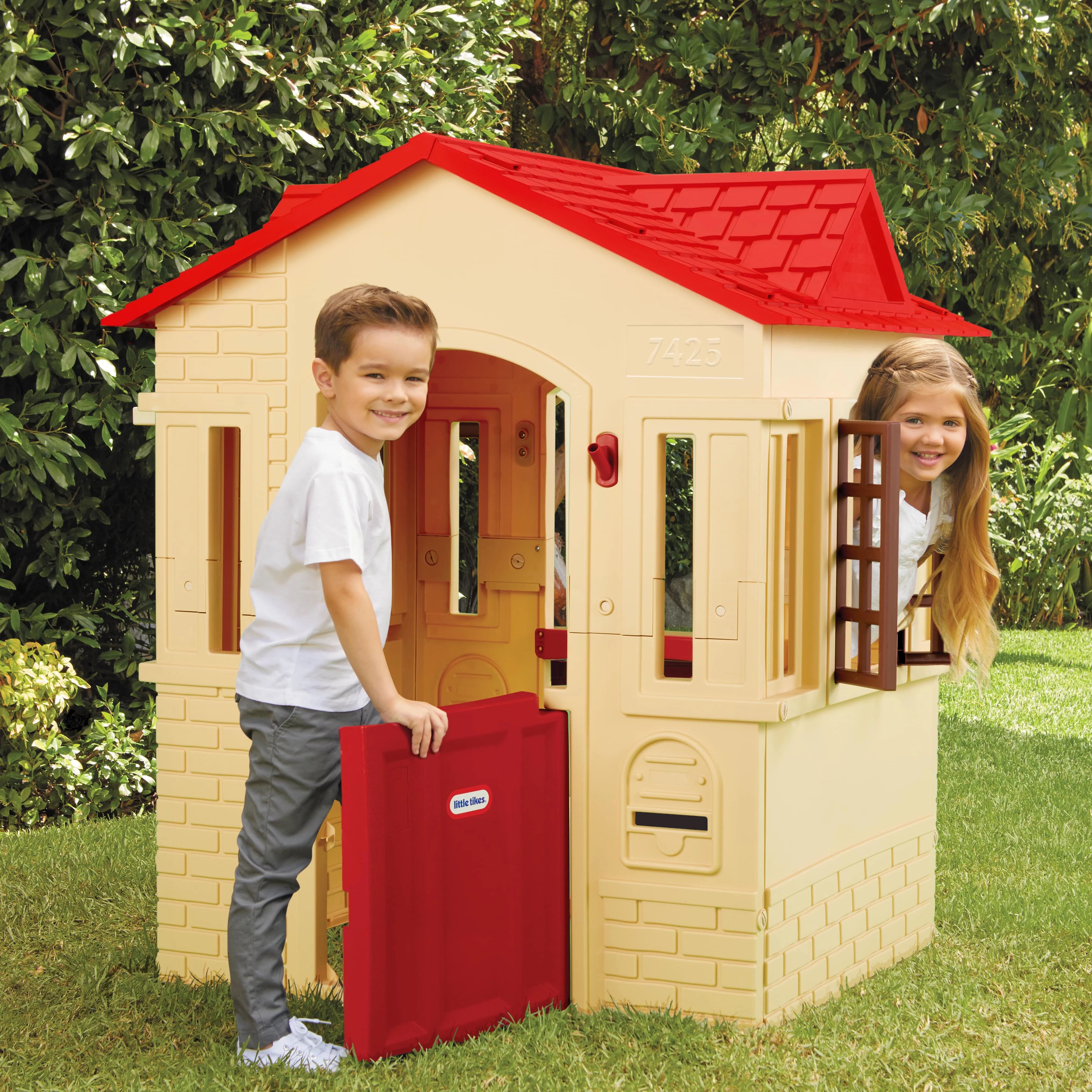 Little Tikes Cape Cottage Playhouse with Working Door, Windows, and Shutters - Tan - Walmart.com | Walmart (US)
