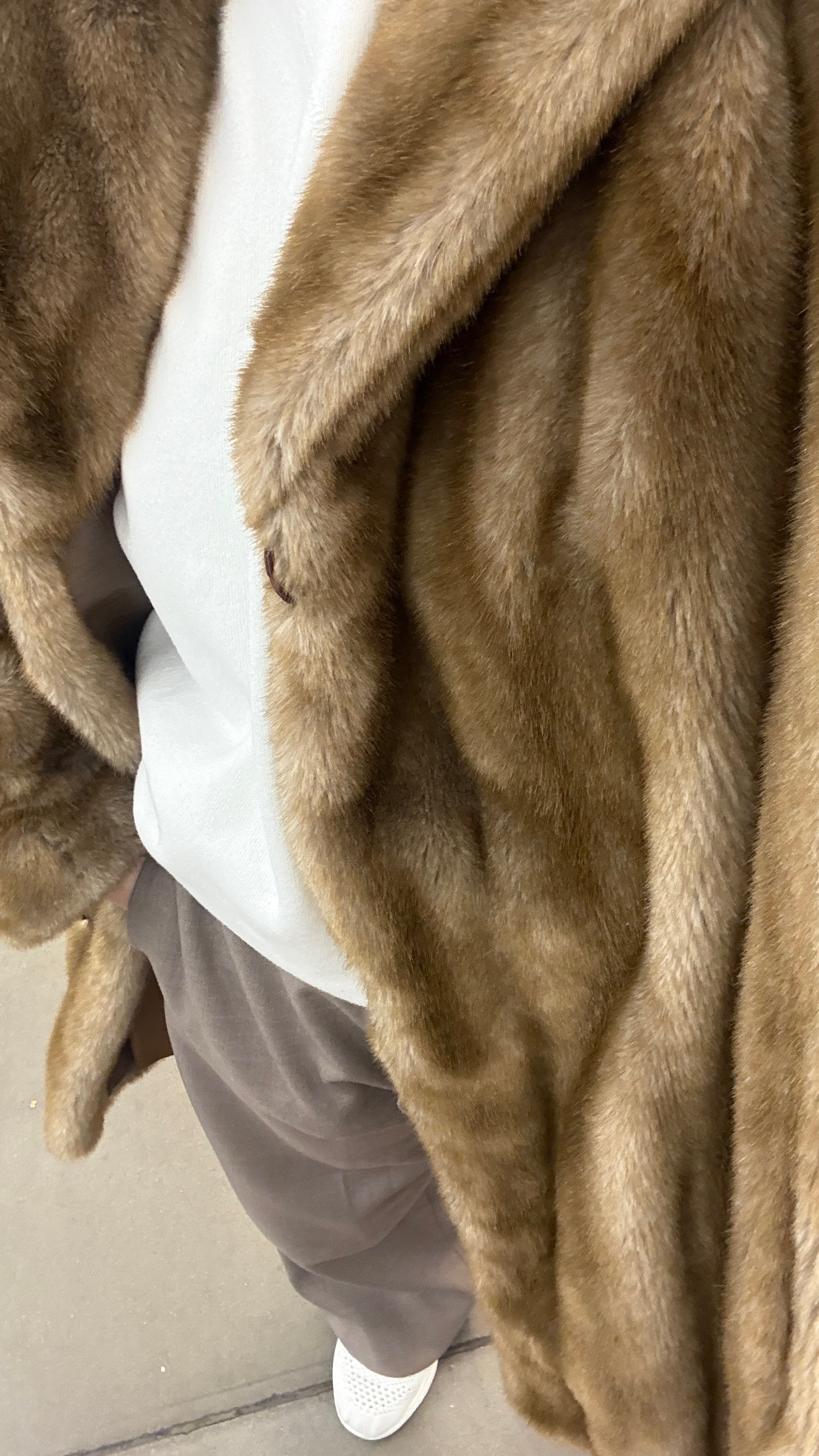 Cozy Sunday errands outfit. Coat is vintage but I’ve linked some similar ones #ootd #outfitoftheday

#LTKStyleTip #LTKPetite