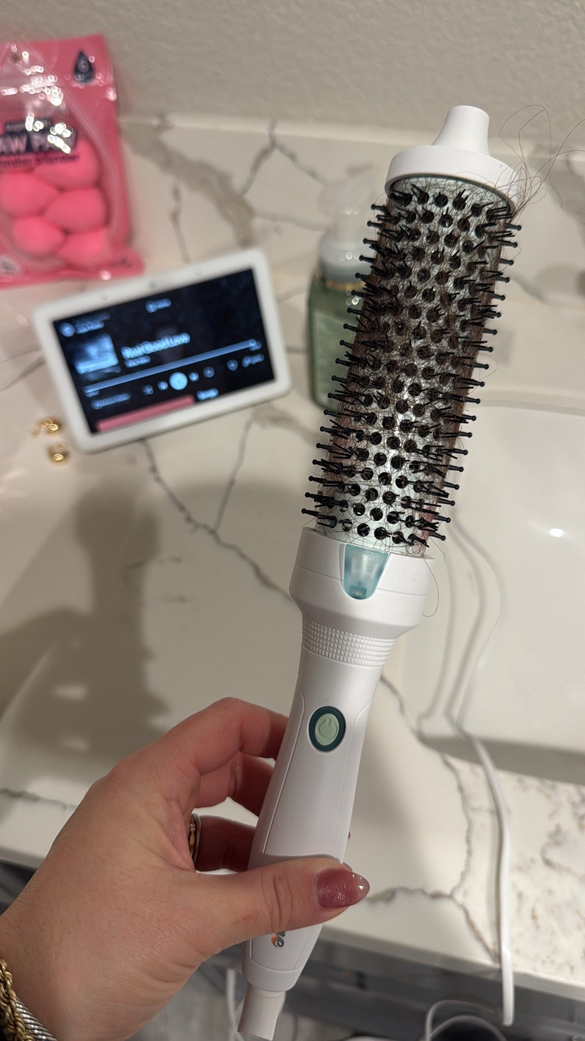 Heated thermal brush! Perfect tool to easily take a Solon blow out. 

#LTKselfcare #LTKmomlife #LTKmorningroutine