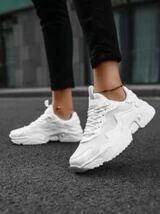 Women Minimalist White Lace-Up Front Breathable Chunky Sneakers | SHEIN