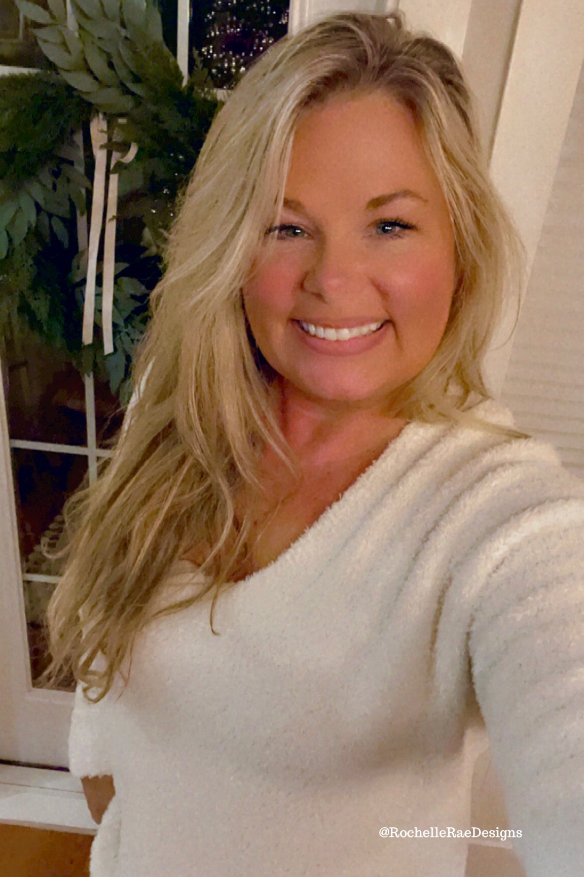 Cozy Winter Whites Sweater Season Neutral Style Holiday Lounge Set

#LTKHoliday #LTKhome #LTKbeauty