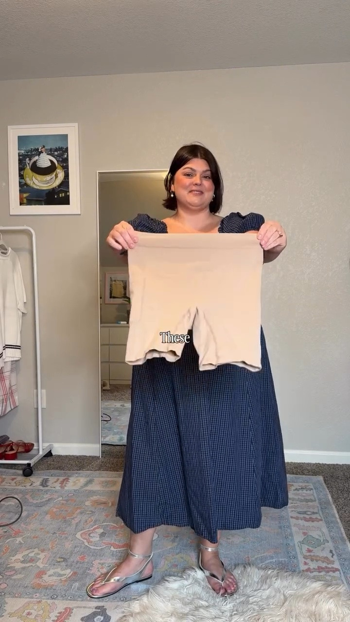 if you have thicc thighs that chafe this video will help 🫡

Summer used to stress me out because I thought being built a little different meant I couldn't wear what I wanted. wouldn't you know it I just hadn't found what could help yet (which is why I'm sharing with you babe) 

These are my 3 favorites for preventing thigh chafing so you can actually wear the dress this summer. @megababe Thigh Rescue, Monistat chafing gel (yuuup🤘) and @thighsociety shorts are all linked in my bio for you 🫶

and let me know what works for you bc sharing is caring ⤵️

#curvygirlsummer #thighchafing #curvyfashion #summerstyle #size16fashion