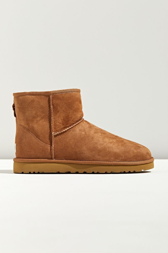 UGG Classic Mini Boot | Urban Outfitters (US and RoW)