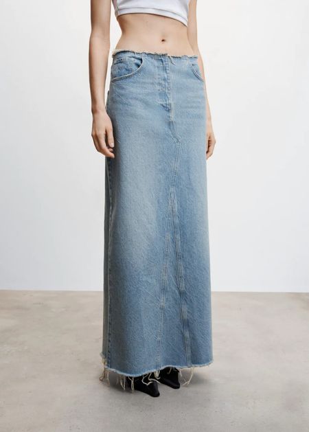Looking for an affordable denim maxi skirt 
Consider this one 
I ordered an XS


#LTKstyletip