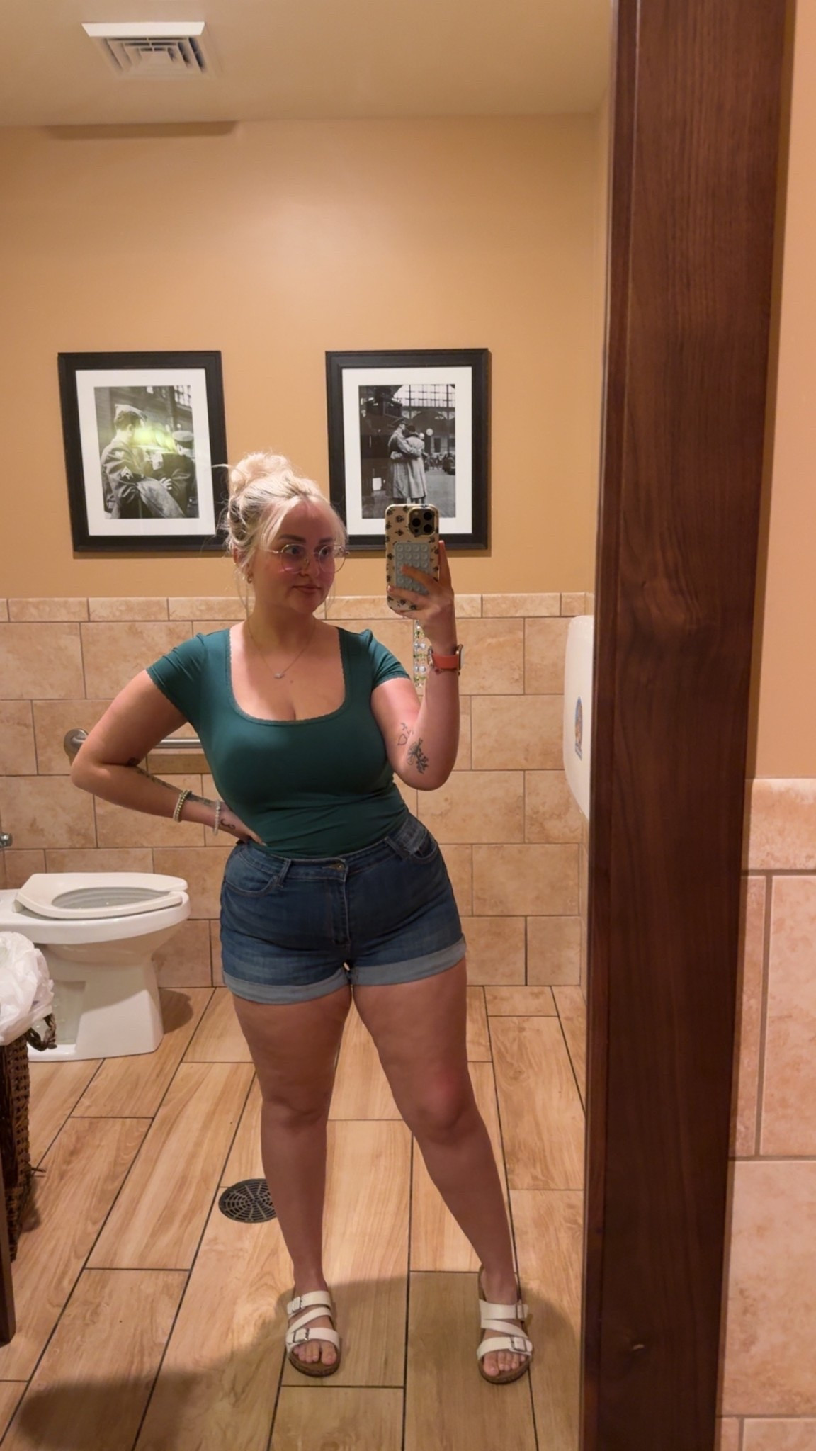 Love this dark green target top 🥰💚 

#LTKFindsUnder50 #LTKFindsUnder100 #LTKMidsize