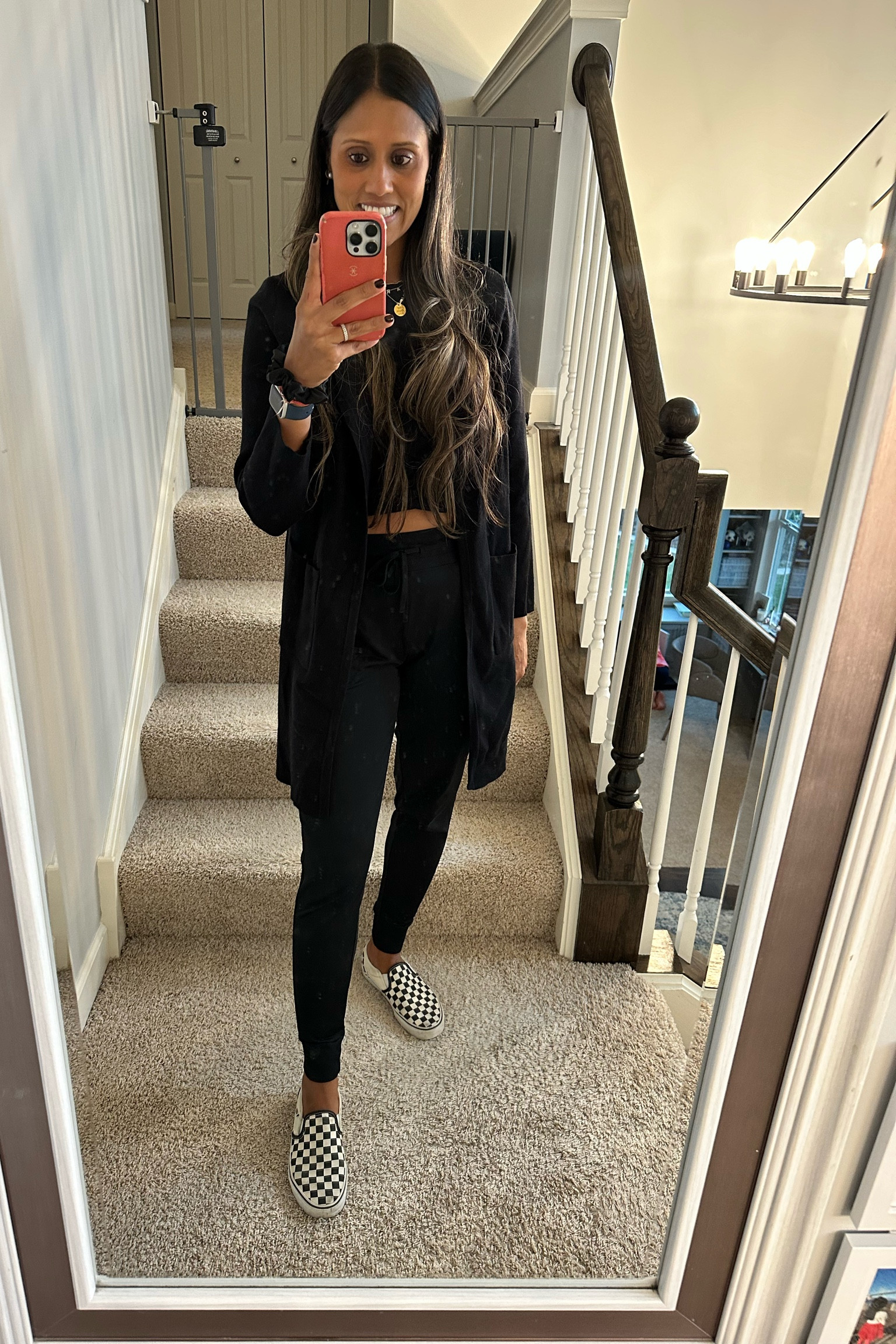 Triple black for comfort, love my top and cardigan and my favorite joggers 

#LTKHoliday #LTKFindsUnder50 #LTKStyleTip