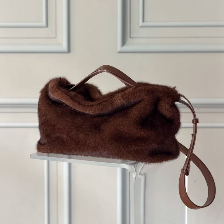 Faux Fur Shoulder Bag, Luxury Fur Handbag with Magnetic Closure, Elegant Plush Purse for Women, L... | Walmart (US)