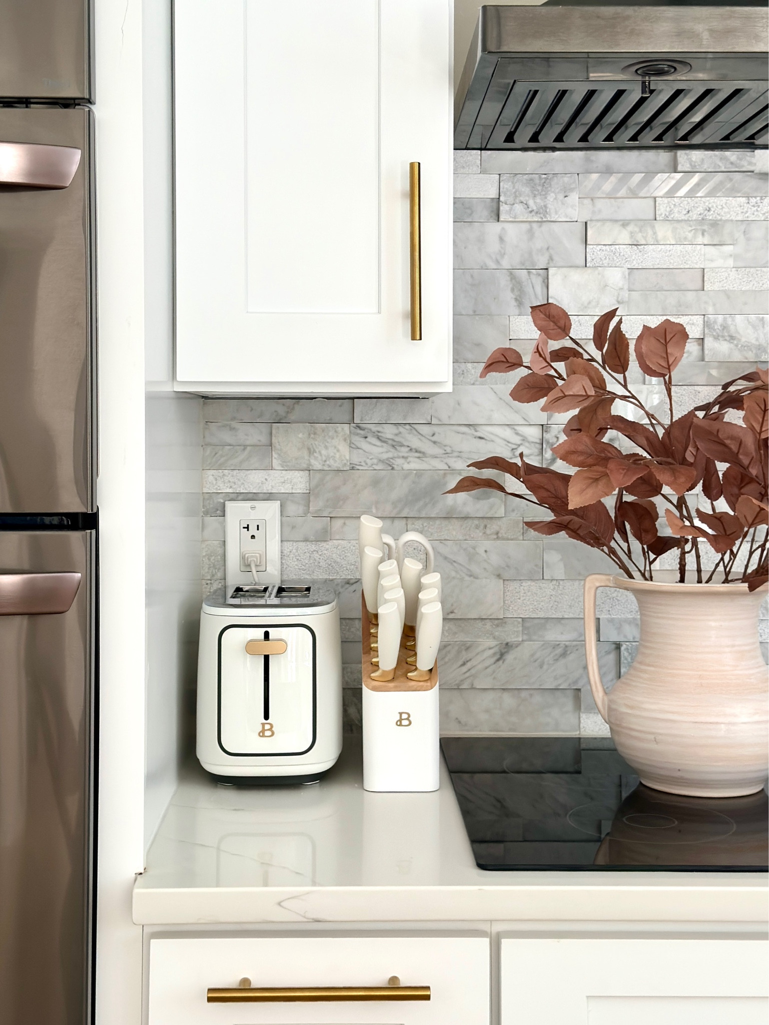 Kitchen Counter Essentials including beautiful toaster, knife sets, artificial flowers and vase. #targetstyle #walmartfinds #kitchendecor #falldecor 

#LTKhome #LTKSeasonal #LTKGiftGuide