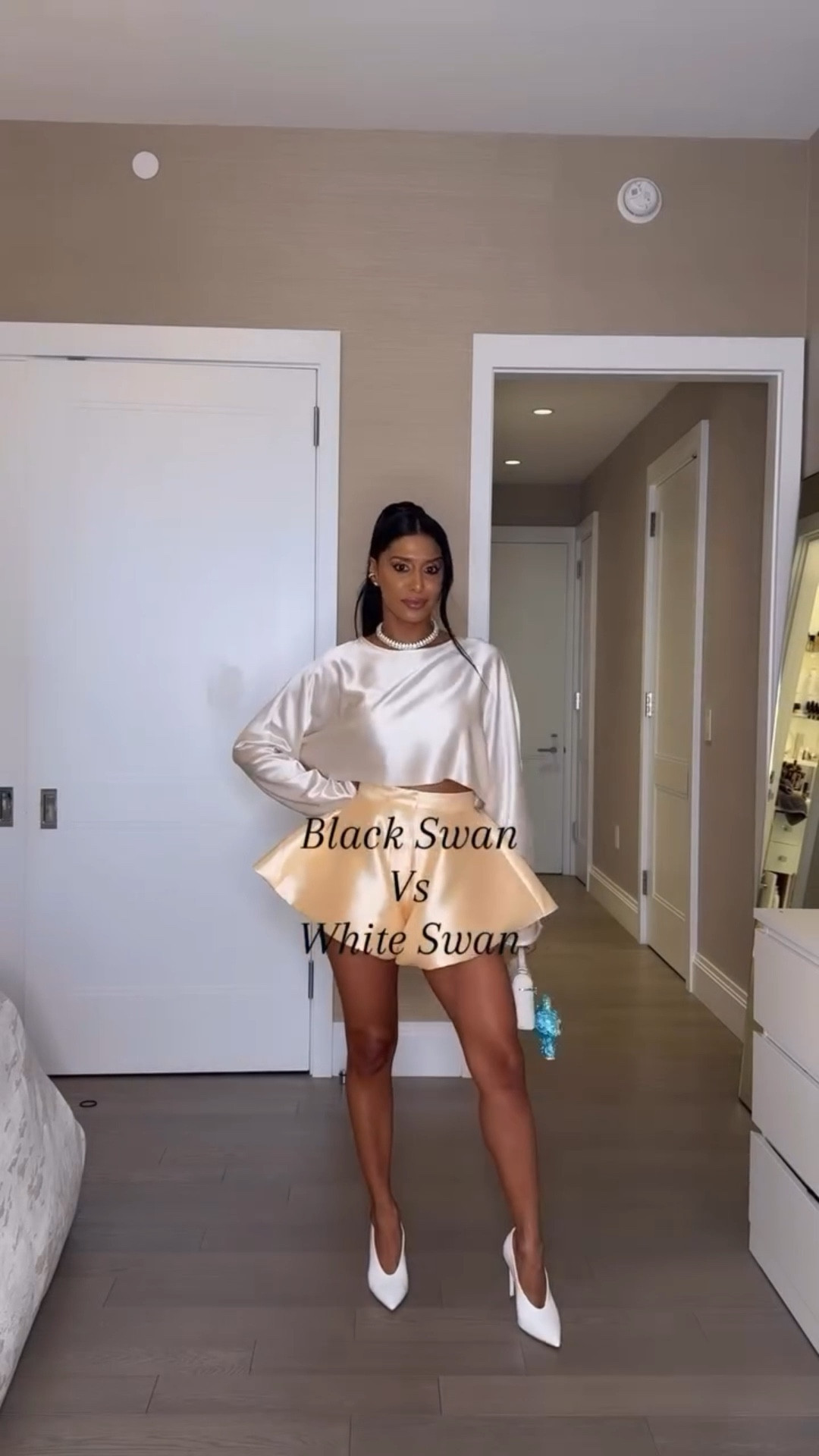 🖤 vs 🤍 #NYFW edition