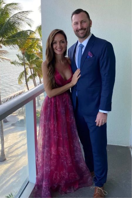 This beach wedding guest dress is amazing!
Florida wedding guest dress, destination wedding guest dress, black tie wedding guest dress

#LTKFind #LTKunder100 #LTKwedding