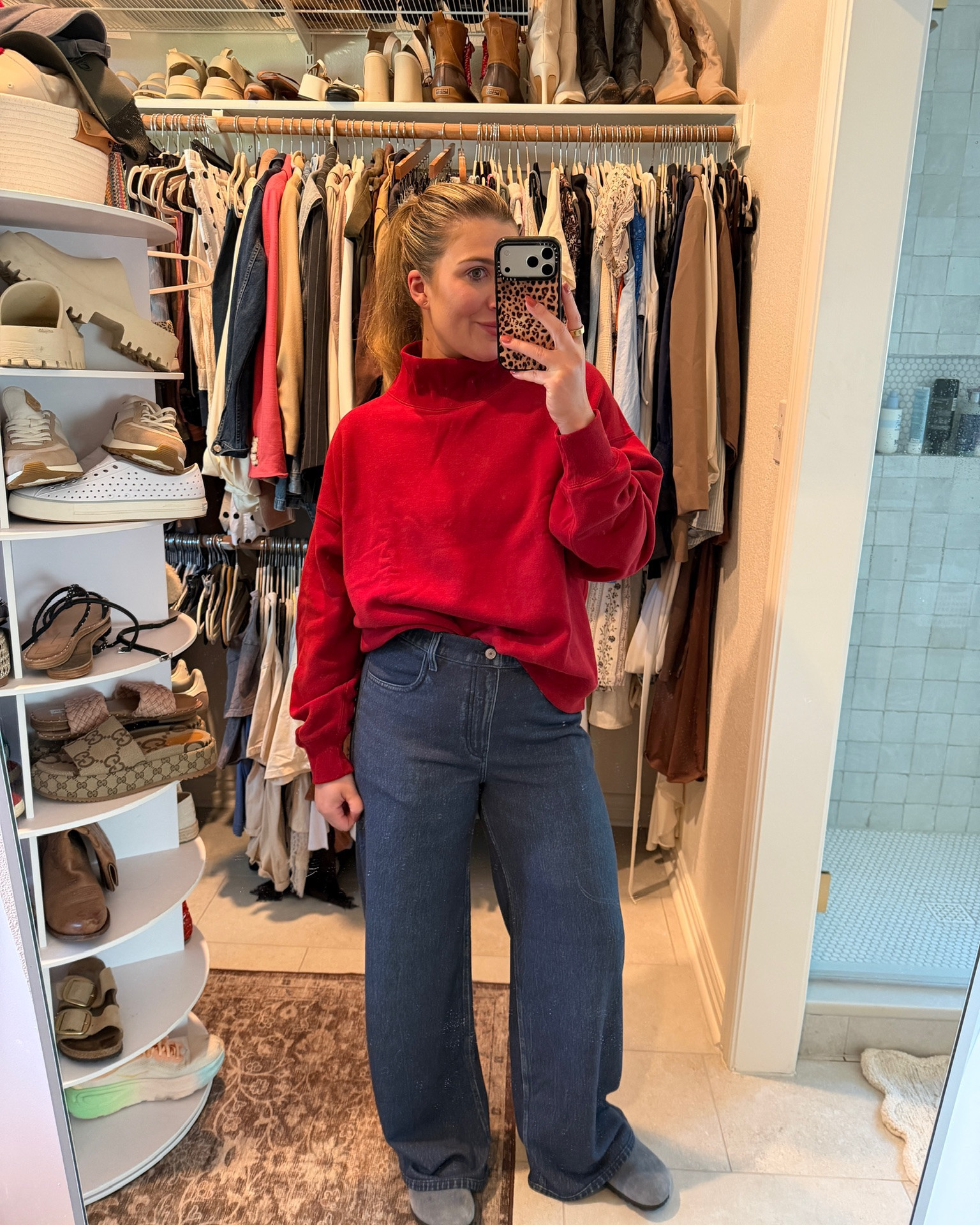Abercrombie fall haul! All these pieces are on sale now! 

Fall fashion, Abercrombie outfit, Abercrombie sweater, sweater outfit, sweaters for fall, relaxed demin, sweatpant jeans, suede shorts, fall shorts, fall ootd