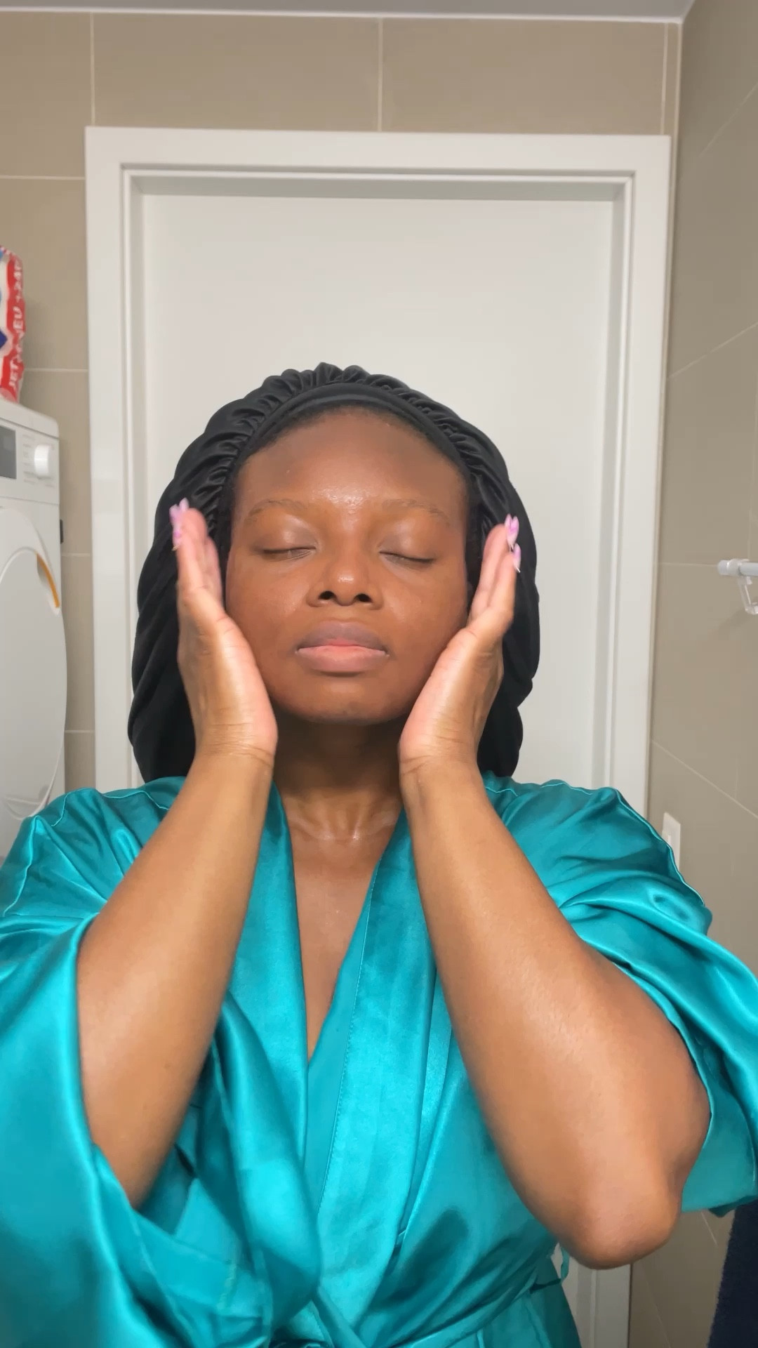 15 seconds mornings! If you are on-the-go, simplify your skincare routine with three easy steps:

Cleanse.Moisturise. SPF



#LTKBeauty #LTKVideo