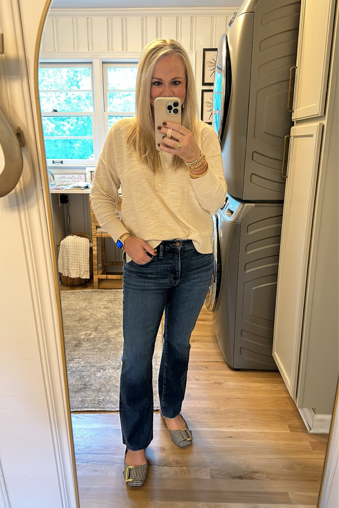OOTD! Fall is here y’all! Still a little warm but this thin sweater and jeans are giving me all the feels! And the shoes still the show!!! I’m obsessed! 😍

#LTKover40 #LTKshoecrush #LTKstyletip