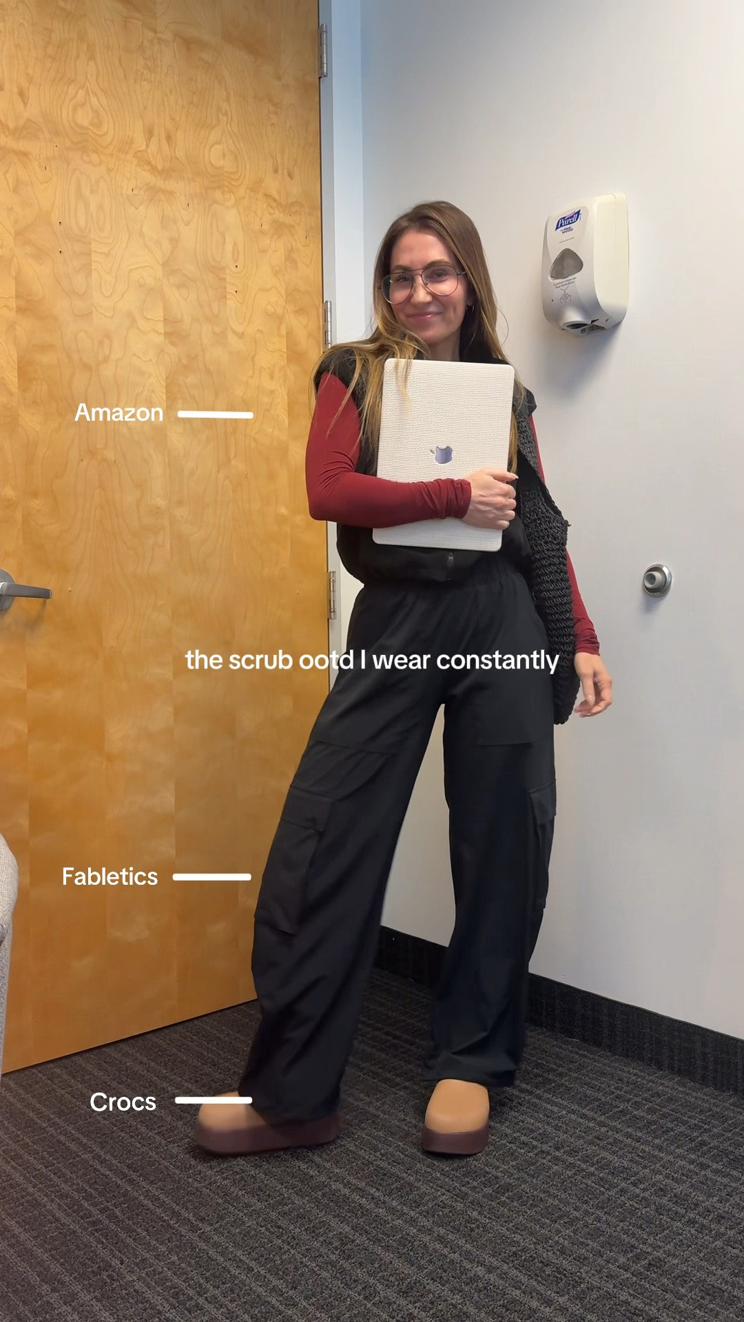 Scrub ootd

#LTKootd #LTKPetite