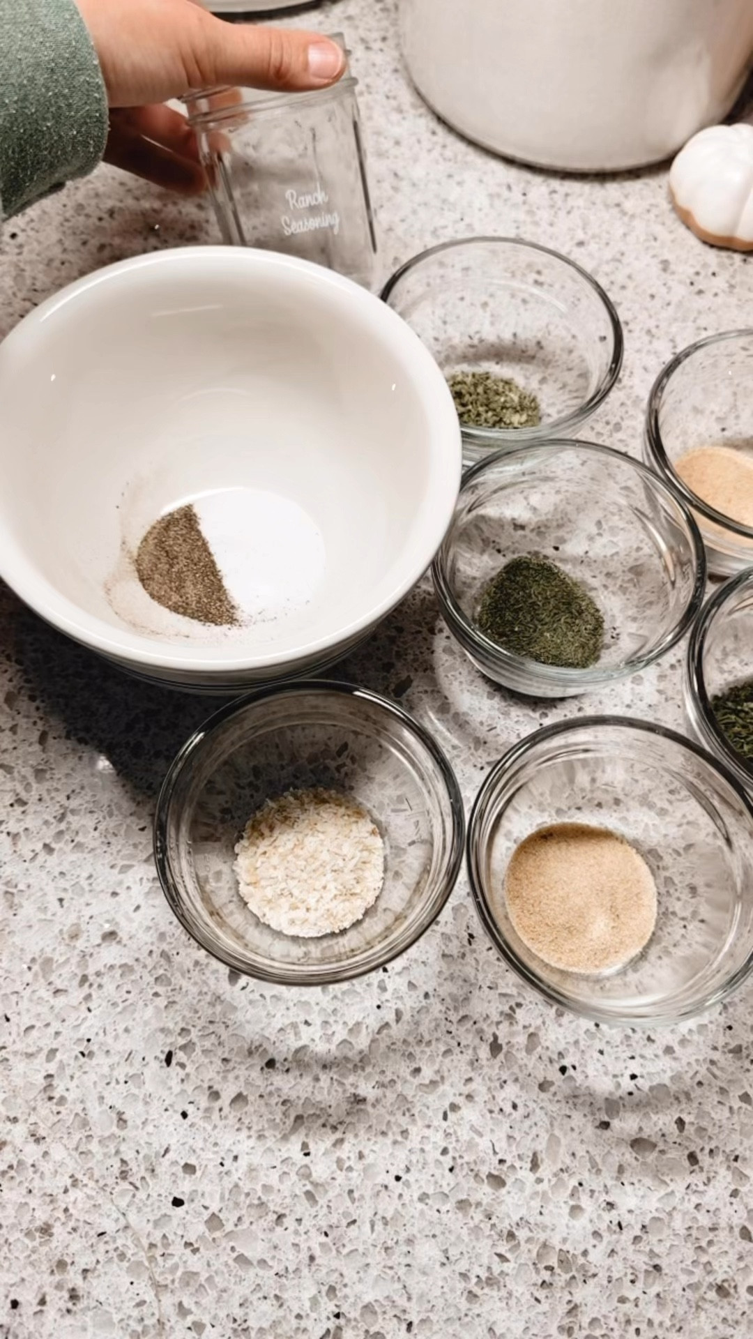 Homemade ranch seasoning 
* 		1 tbsp parsley
* 		1 tbsp chives
* 		1 tbsp dill weed
* 		2 tsp garlic powder
* 		2 tsp onion flakes
* 		2 tsp onion powder
* 		1 tsp salt
* 		1/2 tsp ground pepper


#LTKHome #LTKHoliday #LTKSeasonal