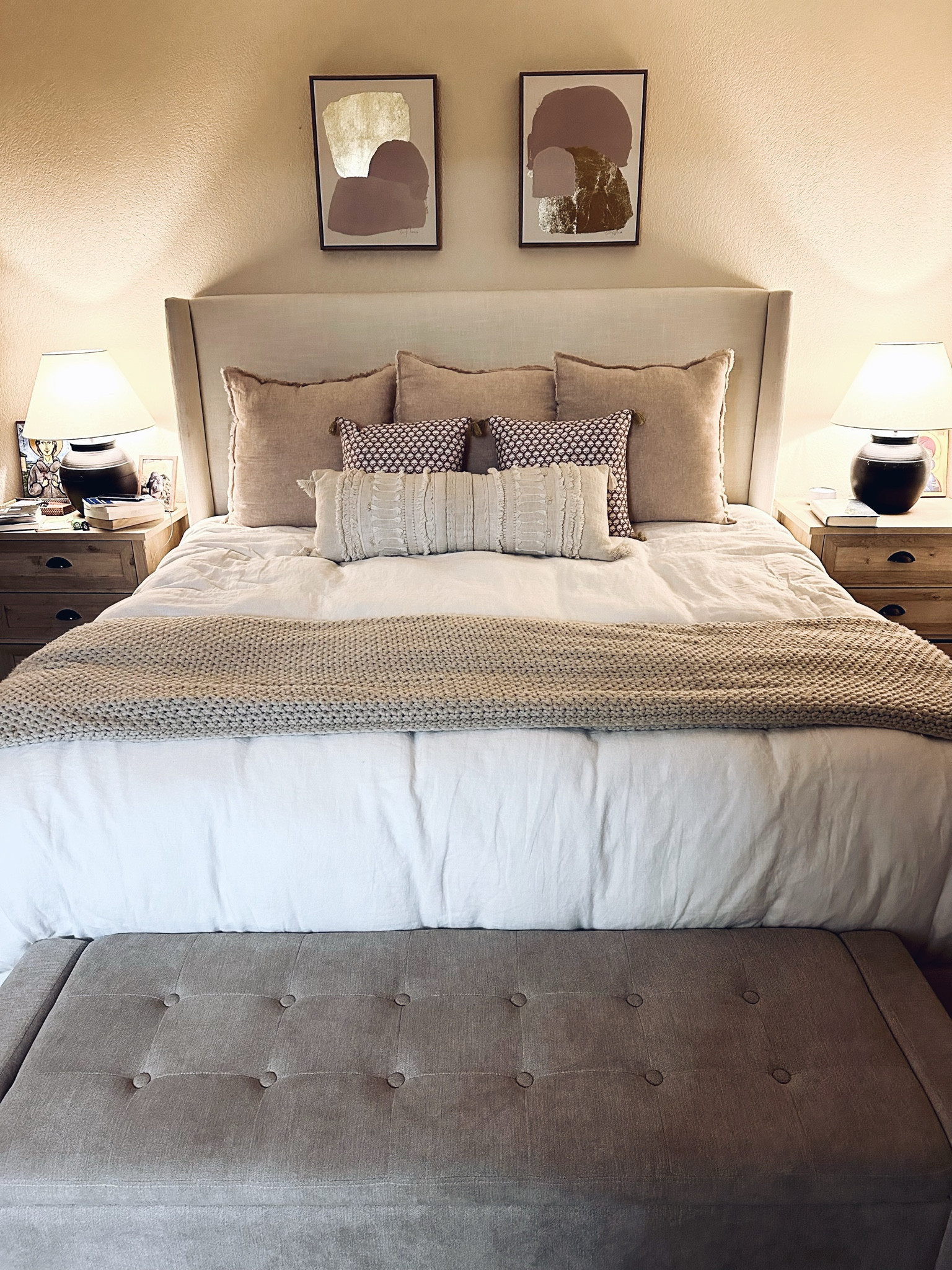 cozy bedroom: bamboo sheets, temperature-regulating bedding, and throw pillows linked; pillows for sleeping are from Lagoon (THERUNNERSPLATE saves you 15%)


#LTKHome