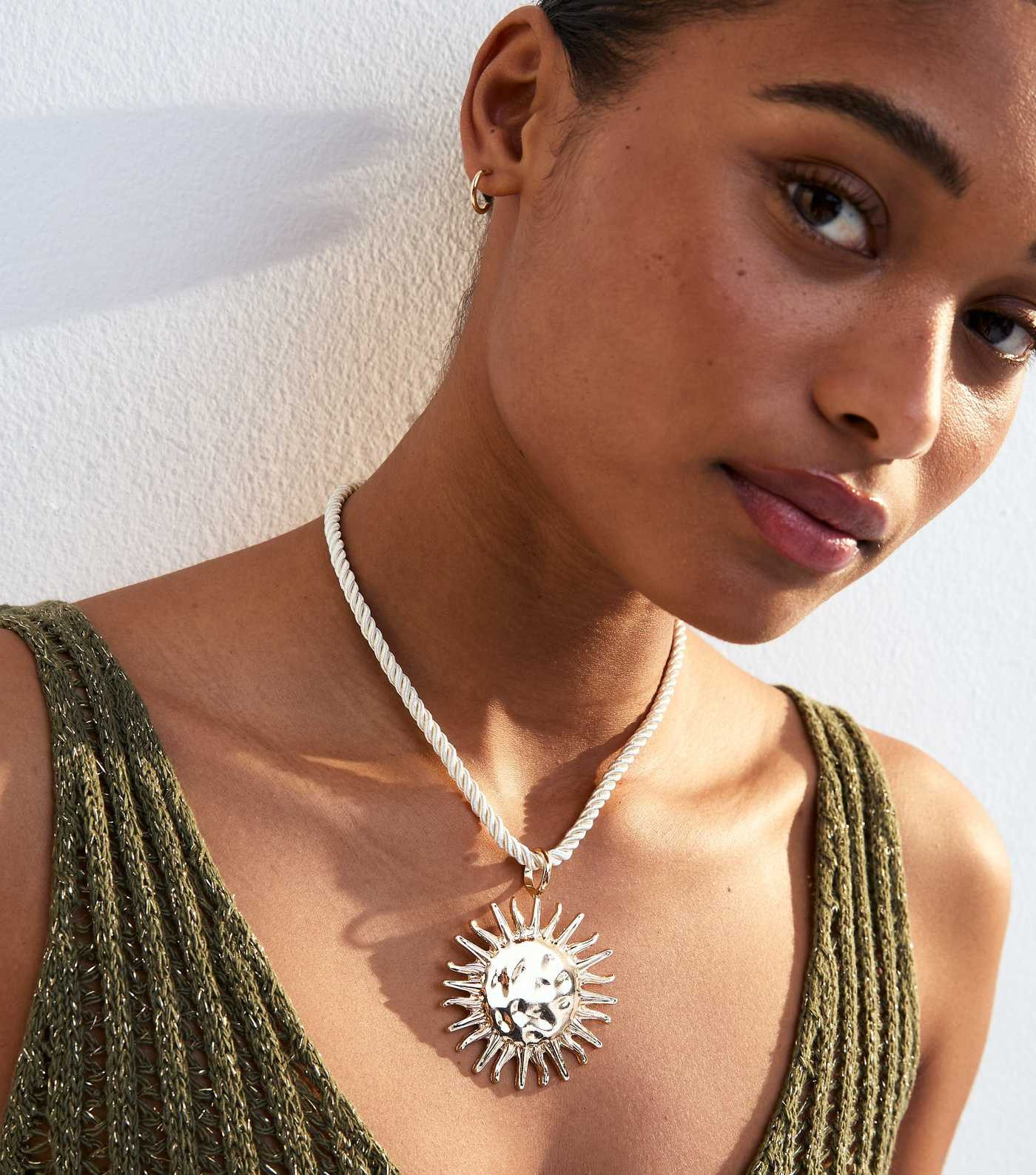 Cream Sun Pendant Rope Necklace | New Look | New Look (UK)