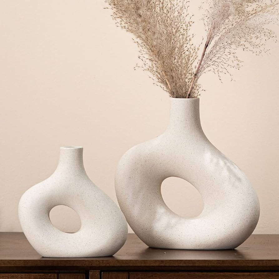 Amazon.com: Kimisty Ceramic Donut Vases Set 2, Modern Pampas Vase, Nordic Modern Totem Vases, Min... | Amazon (US)