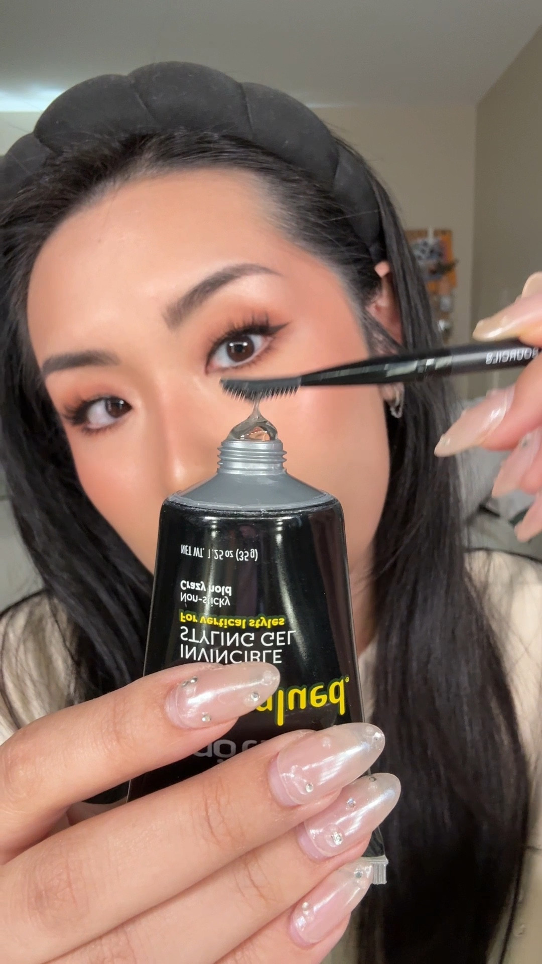 I’ve used the original @got2busa gel in the yellow tube for my brows before and it was good but the hold wasn’t as firm as I wanted! So when I saw that 1) there’s an Ultra Glued version and 2) it’s $3 at @ultabeauty ($8 for the full size)…. snatched it right up—love! 

It’s a little thicker than the yellow and takes a few extra second to dry down but the hold is strong and comfortable. 🙂‍↕️

#makeup #beauty #ulta #target #drugstore #brows #got2b #LTKBeauty