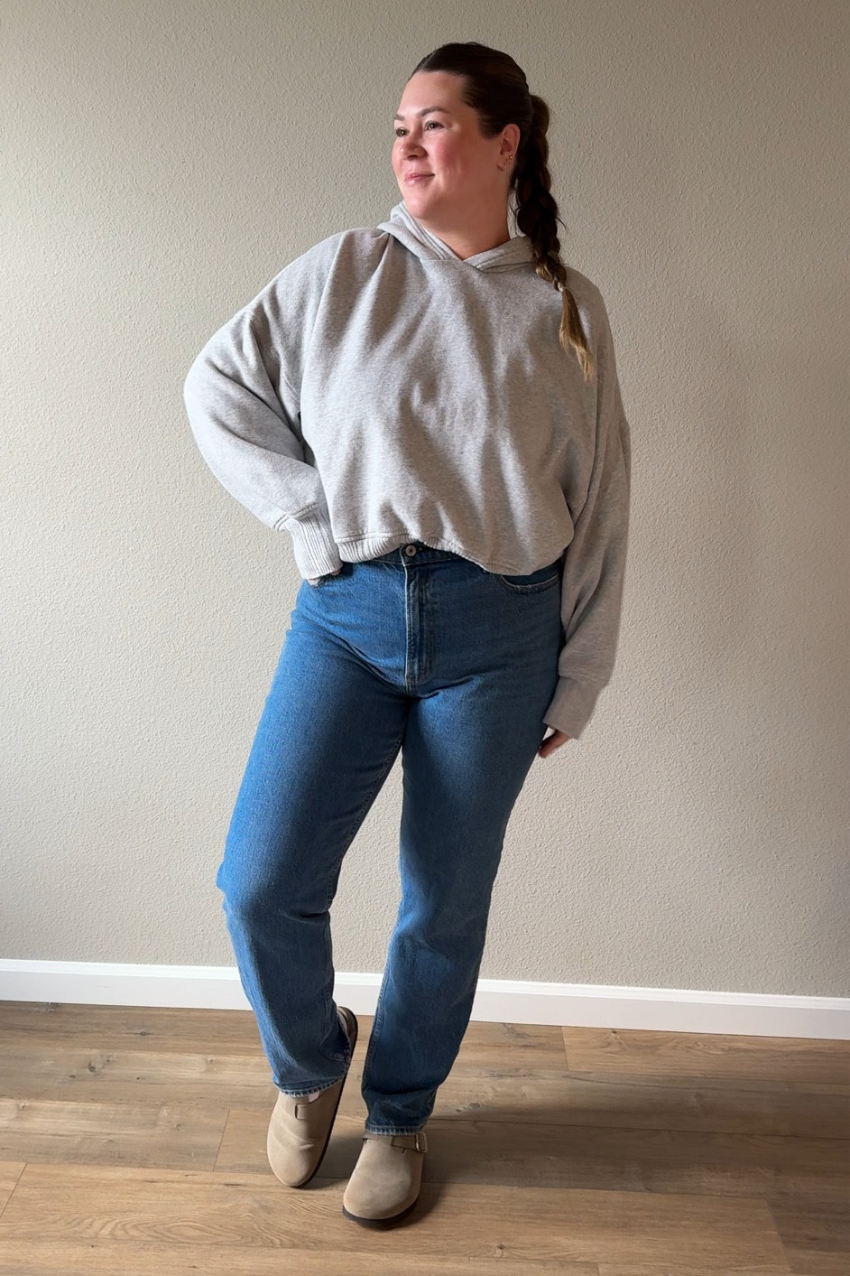 My kid said I looked cute today, so I must be doing something right 😉
Sweatshirt: xxl for oversized fit
Jeans: 33L
Shoes: (Birkenstock look a likes) 10



#LTKMidsize #LTKCyberWeek #LTKStyleTip