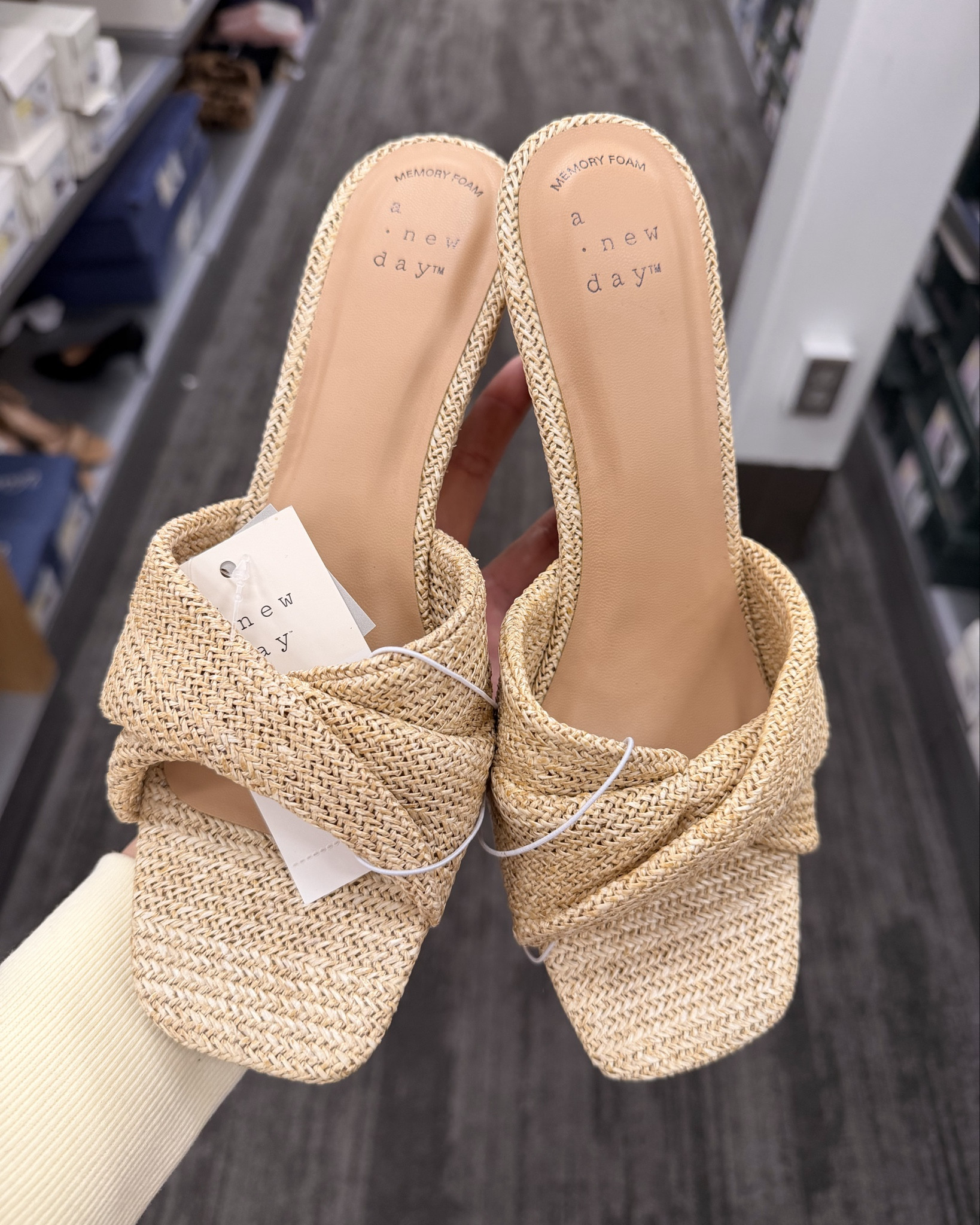 Your new spring wedges 🌼

#LTKootd