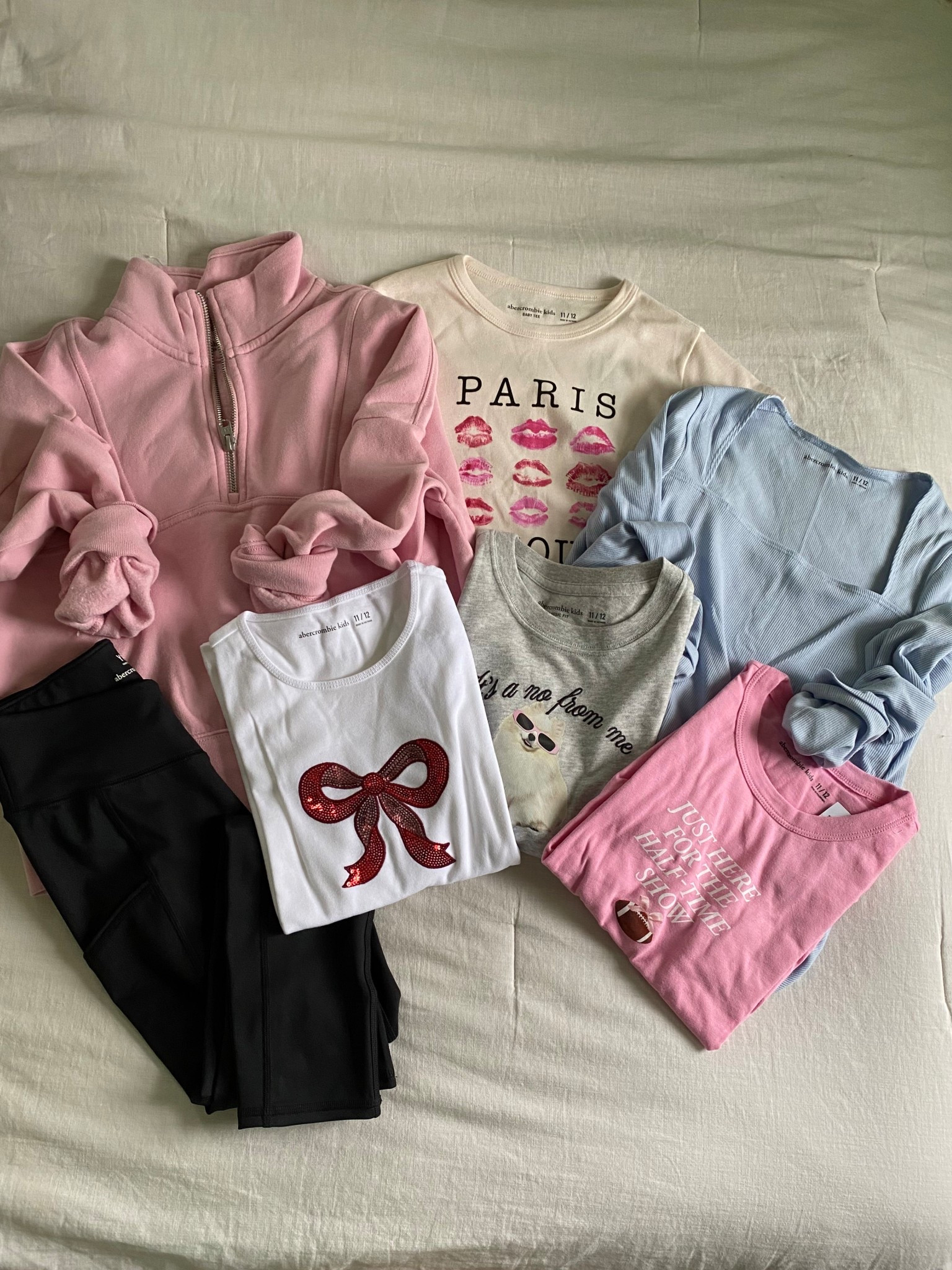 Abercrombie kids clearance items. Grabbed a couple of things for BTS for the girls. 




#LTKSaleAlert #LTKFindsUnder50 #LTKKids