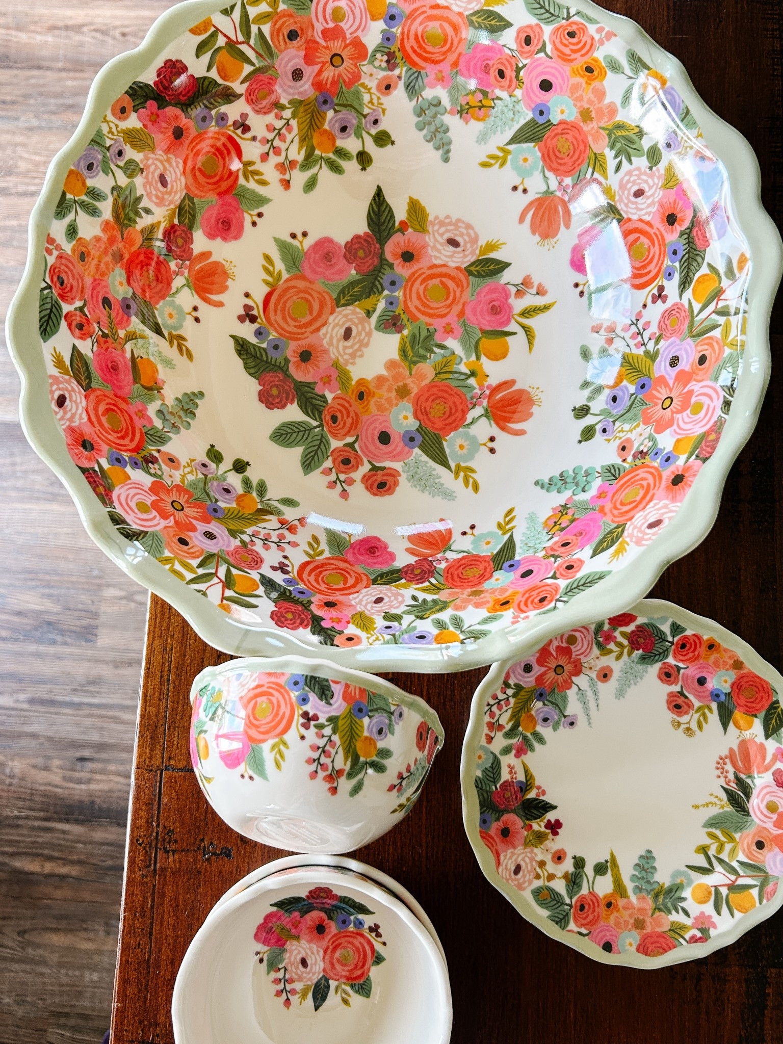 Rifle Paper Co. serveware at Target! 💐 I got the serving bowl, snack bowls and appetizer plates. Such a great price, too!

#LTKHome #LTKfoodie #LTKSaleAlert