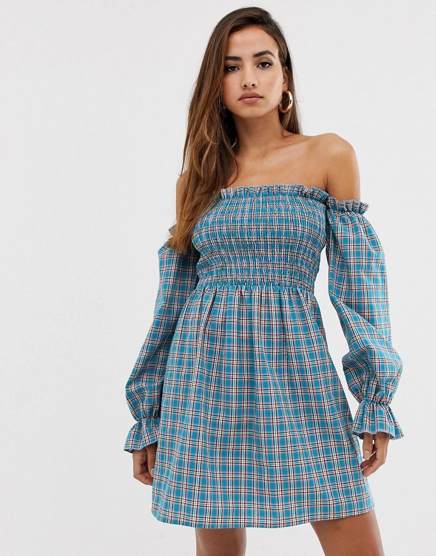 PrettyLittleThing bardot dress with shirred panel and gathered sleeve in blue check | ASOS (Global)