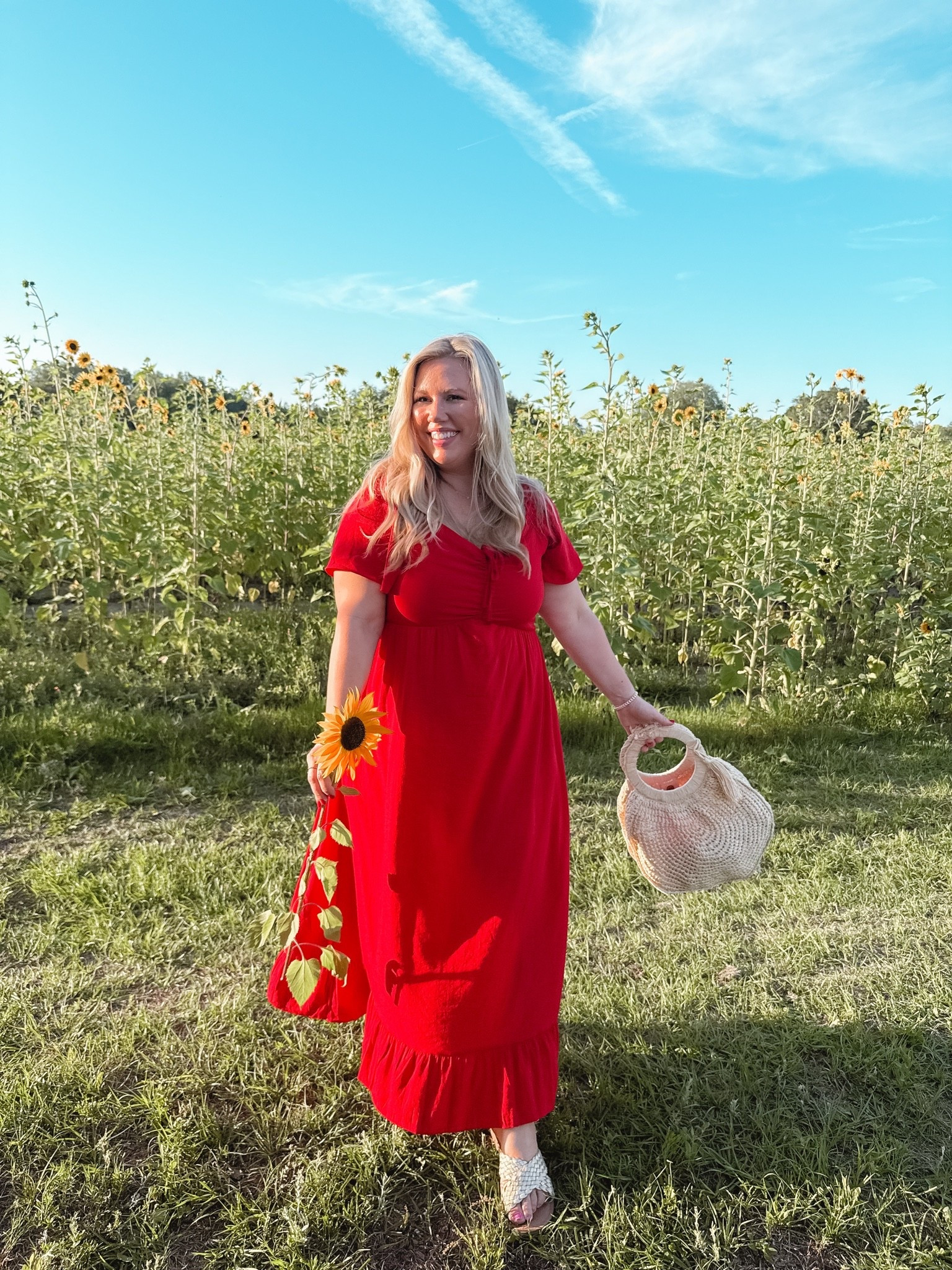 Summer sundresses will always have my heart ❤️🌻

#LTKootd #LTKSeasonal #LTKMidsize