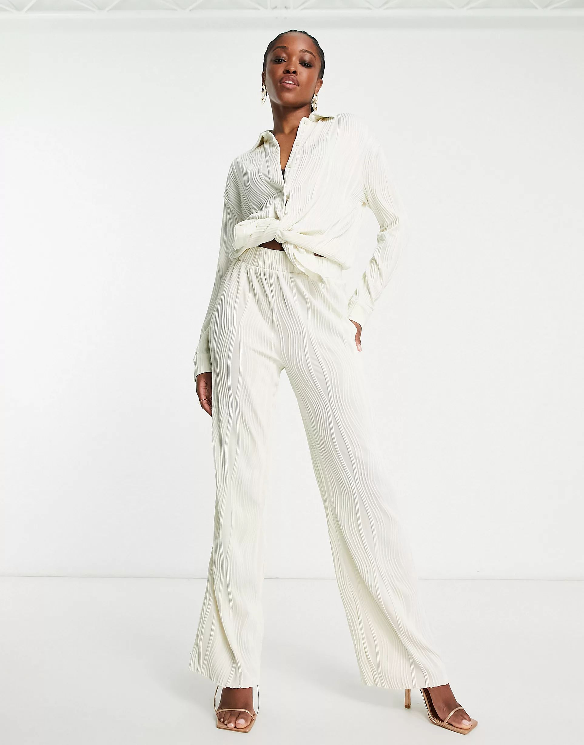 4th & Reckless plisse wide leg pants in white - part of a set | ASOS (Global)
