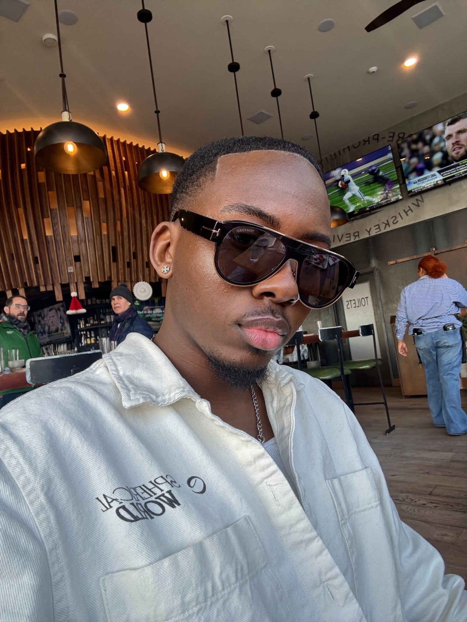 Favorite pair of sunglasses 🕶️ Tom Ford can never go wrong!

#tomford #sunglasses #mensfashion

#LTKGiftGuide #LTKSaleAlert #LTKMens