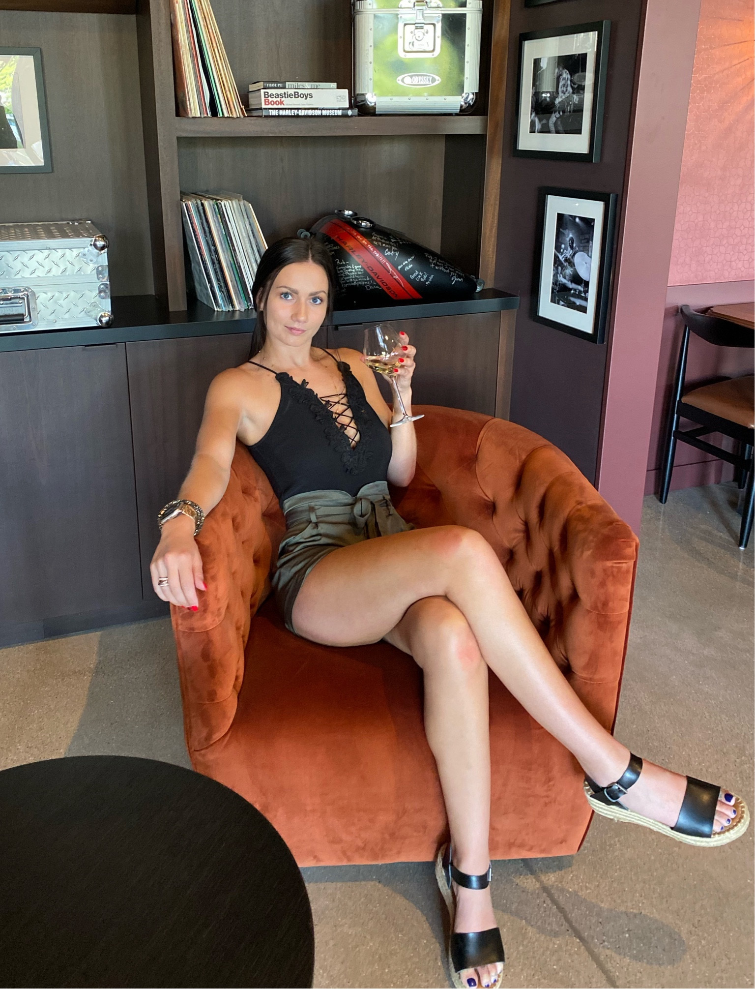 City Vibes #neutralaesthetic #neutralvibes #capsulewardrobe #bodysuit #silkandlace 

#LTKbeauty #LTKMostLoved #LTKstyletip