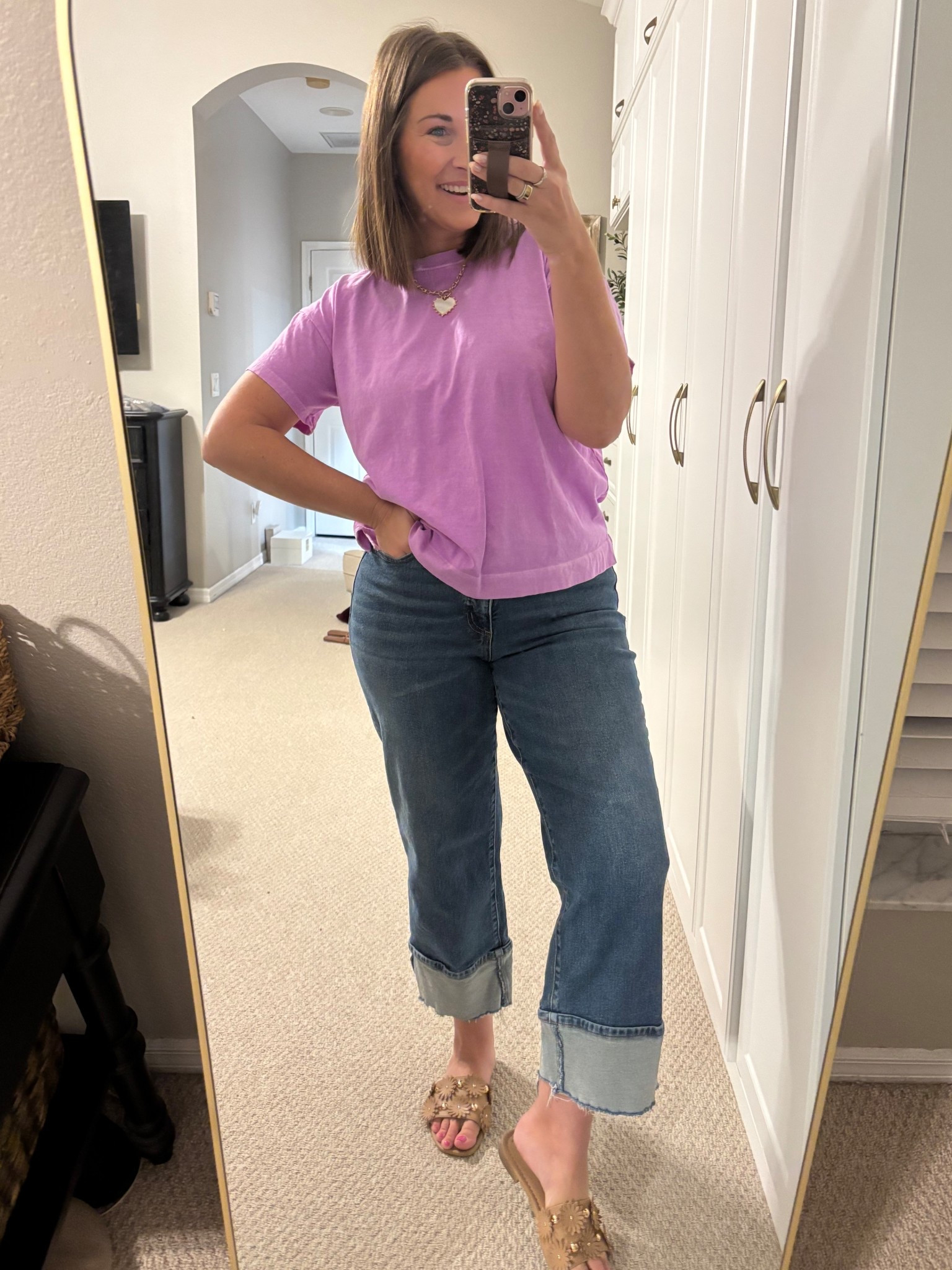 Love the length on this comfy tee- casual teacher outfit 💜 

TTS- medium 
Size 8/10

#LTKootd #LTKgrwm #LTKMidsize