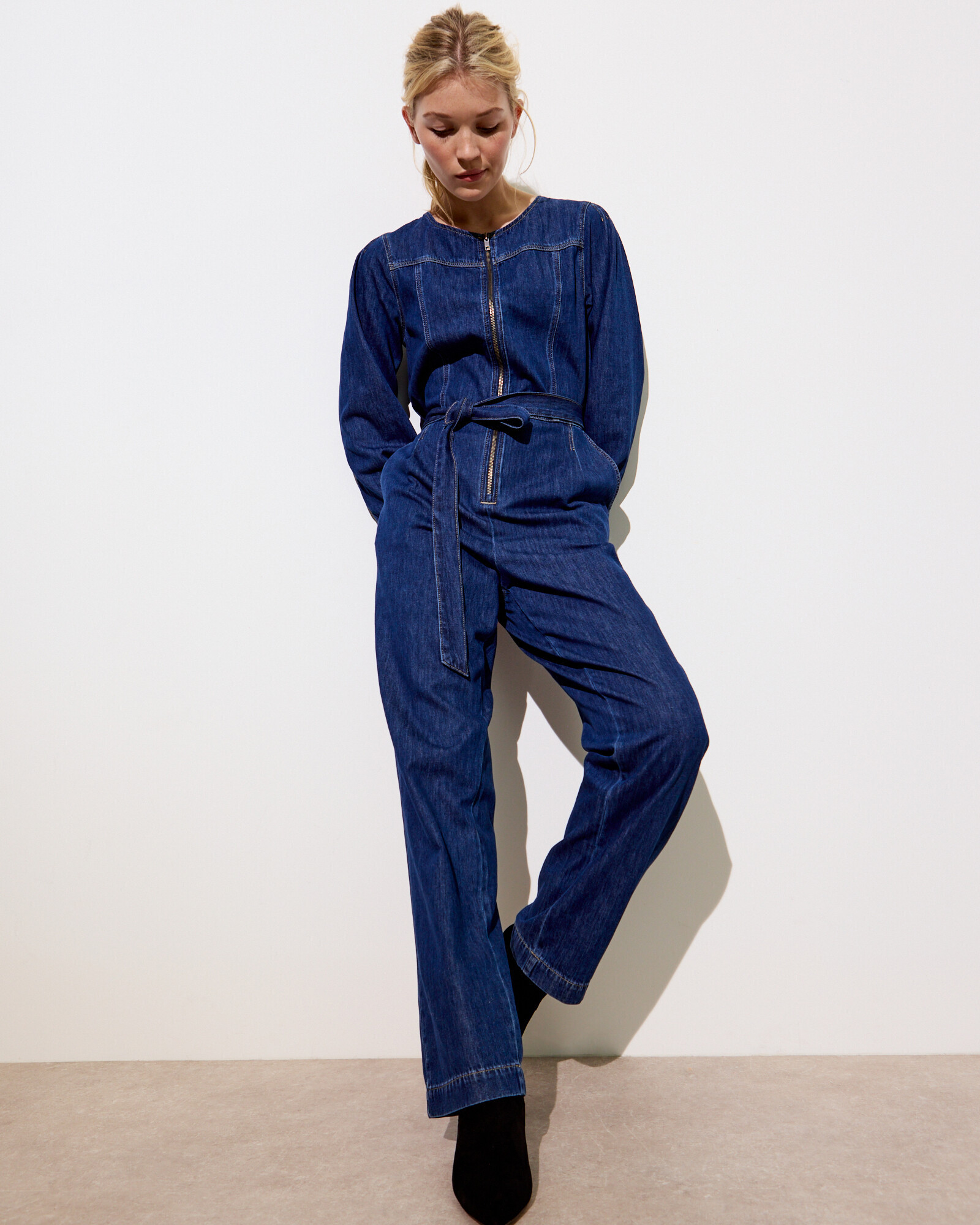 Dark Blue Denim Zip Up Jumpsuit, size 18 | Oliver Bonas (Global)