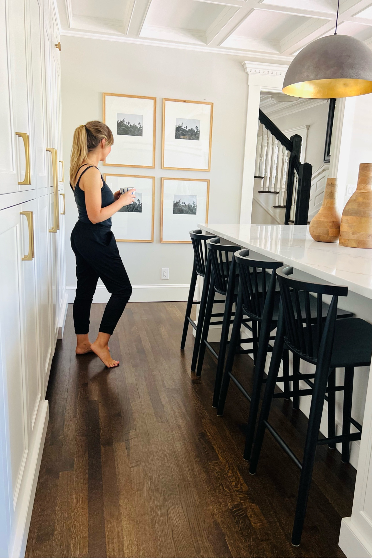 Kitchen decor
Gallery wall frames, kitchen cabinet hardware (knobs, pulls, bars), counter stools, pendant lights, wood bowls and vases

#LTKstyletip #LTKhome #LTKFind