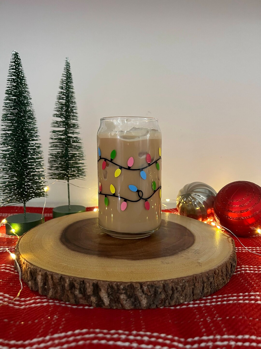 Christmas Lights Beer Can Glass Cup | Soda Can Glass, Iced Coffee Glass, Aesthetic Coffee Glass, Chr | Etsy (US)