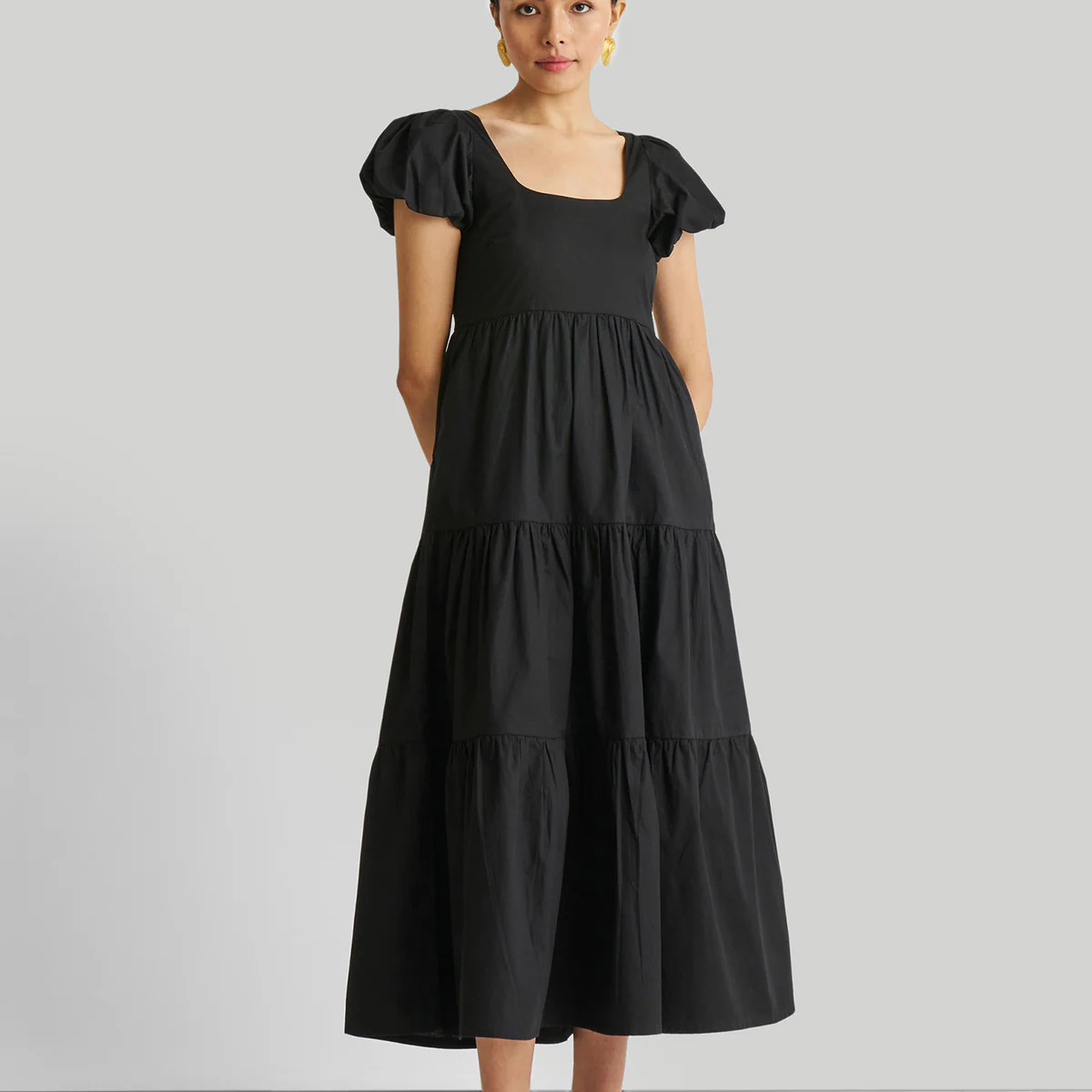 Puff Sleeve Tiered Maxi Dress in Black | Reistor