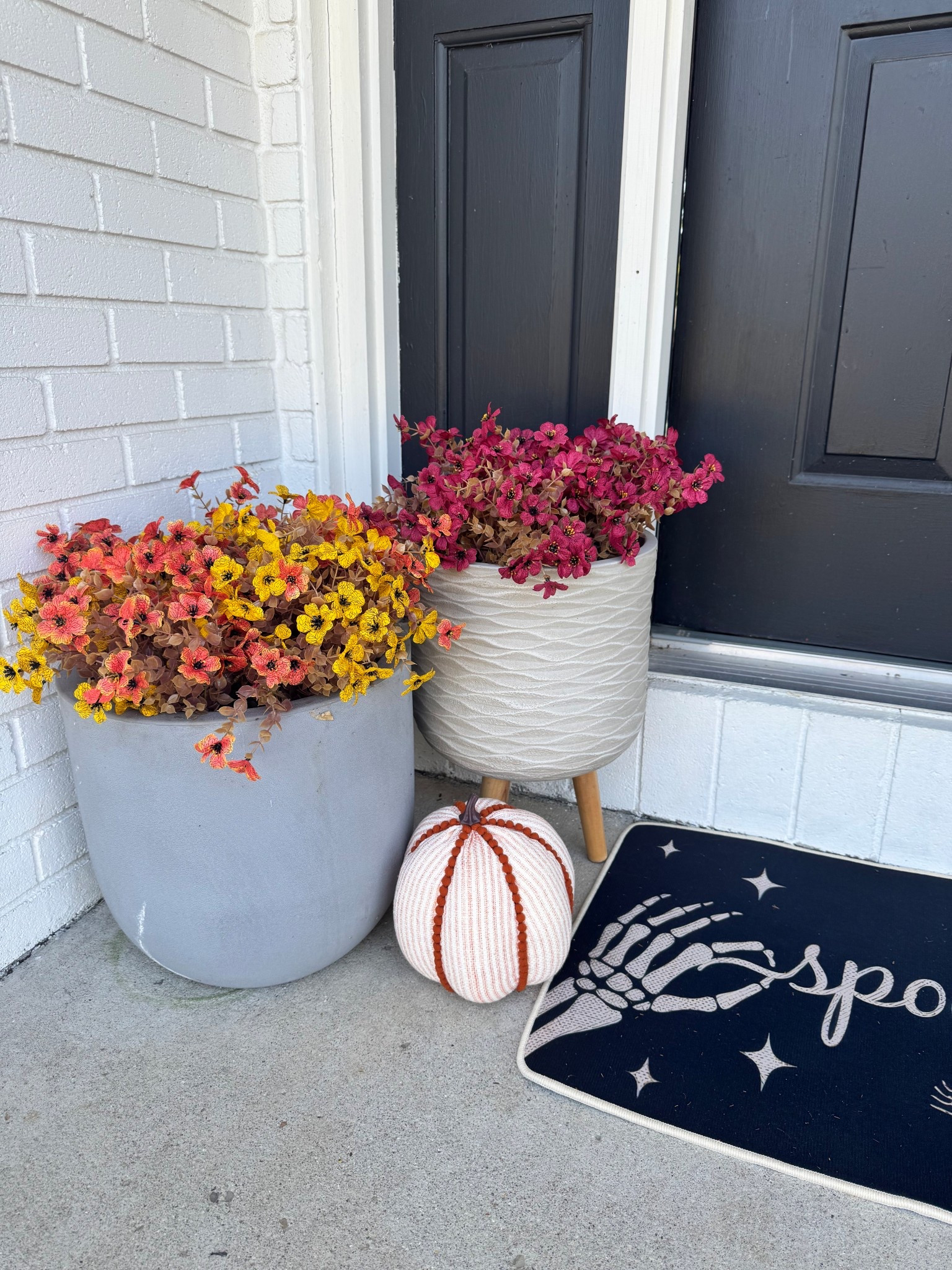 Front porch refresh for fall, fall porch decor, fall decor

#LTKFindsUnder50 #LTKSeasonal #LTKHome