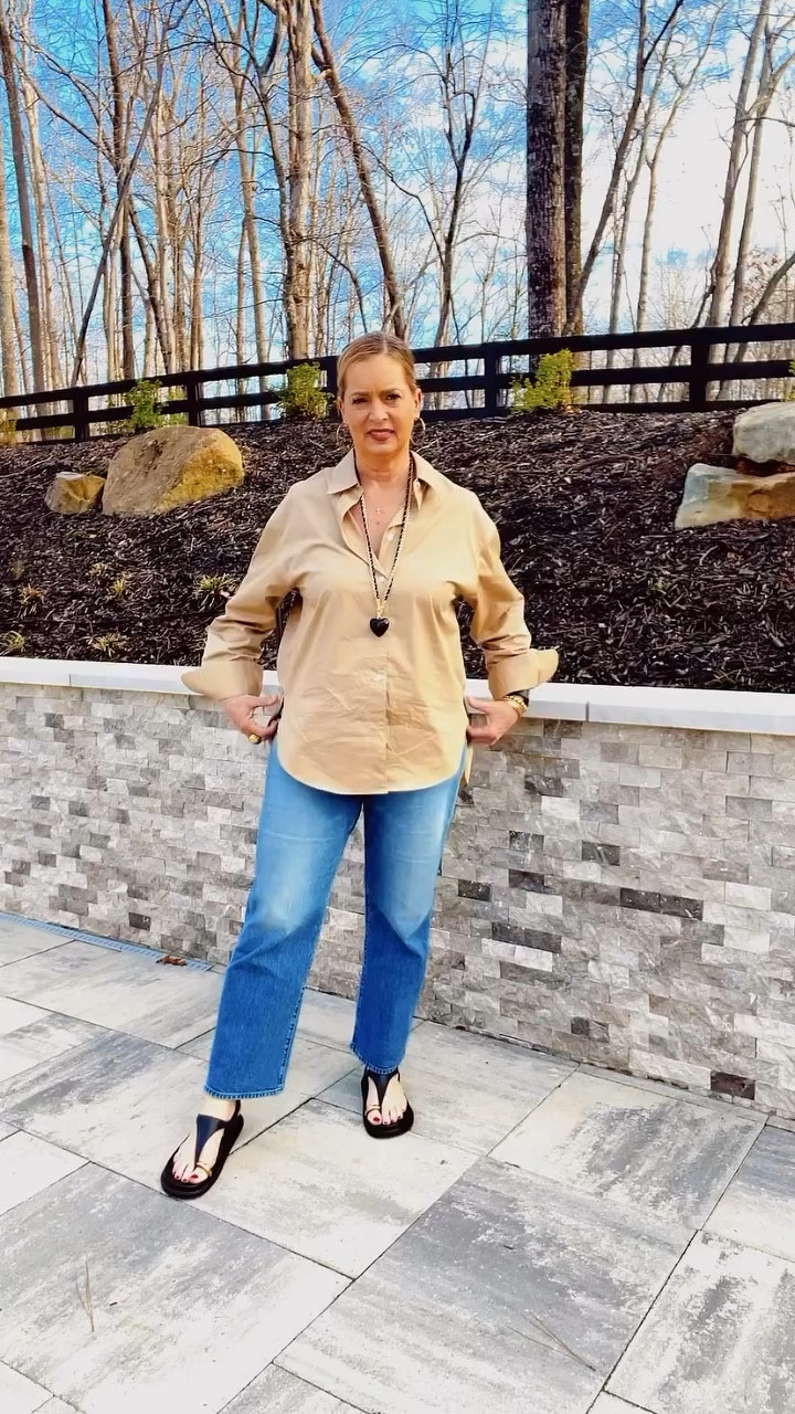 It’s been nice to have a few warmer days and get to wear some favorites I purchased last year. This shirt made me a fan of this brand. I’ll probably add another piece or two this year. I just love the color of this shirt. 

We are closing in on the final few weeks of this challenge. It really has made me think differently about my shopping strategy. Check out all the days in my feed. 

#midlifewomen #showupinmidlife #ModernMidlifeCool #shopmycloset #elevatedeveryday