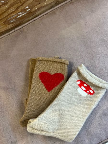 cute stocking stuffers socks heart 

#LTKunder50 #LTKHoliday #LTKGiftGuide