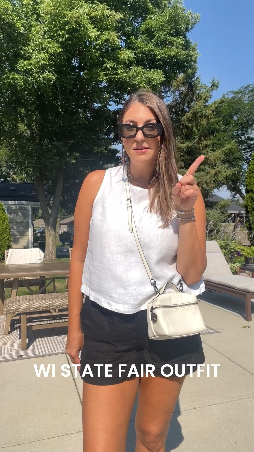 Wi state fair outfit linen tank top and linen shorts perfect for hot summer weather! Top back in stock 👏🏼👏🏼


State fair / size 10 fashion | size 10 | Tall girl outfit | tall girl fashion | midsize fashion size 10 | midsize | tall fashion | tall women | summer outfit / linen 