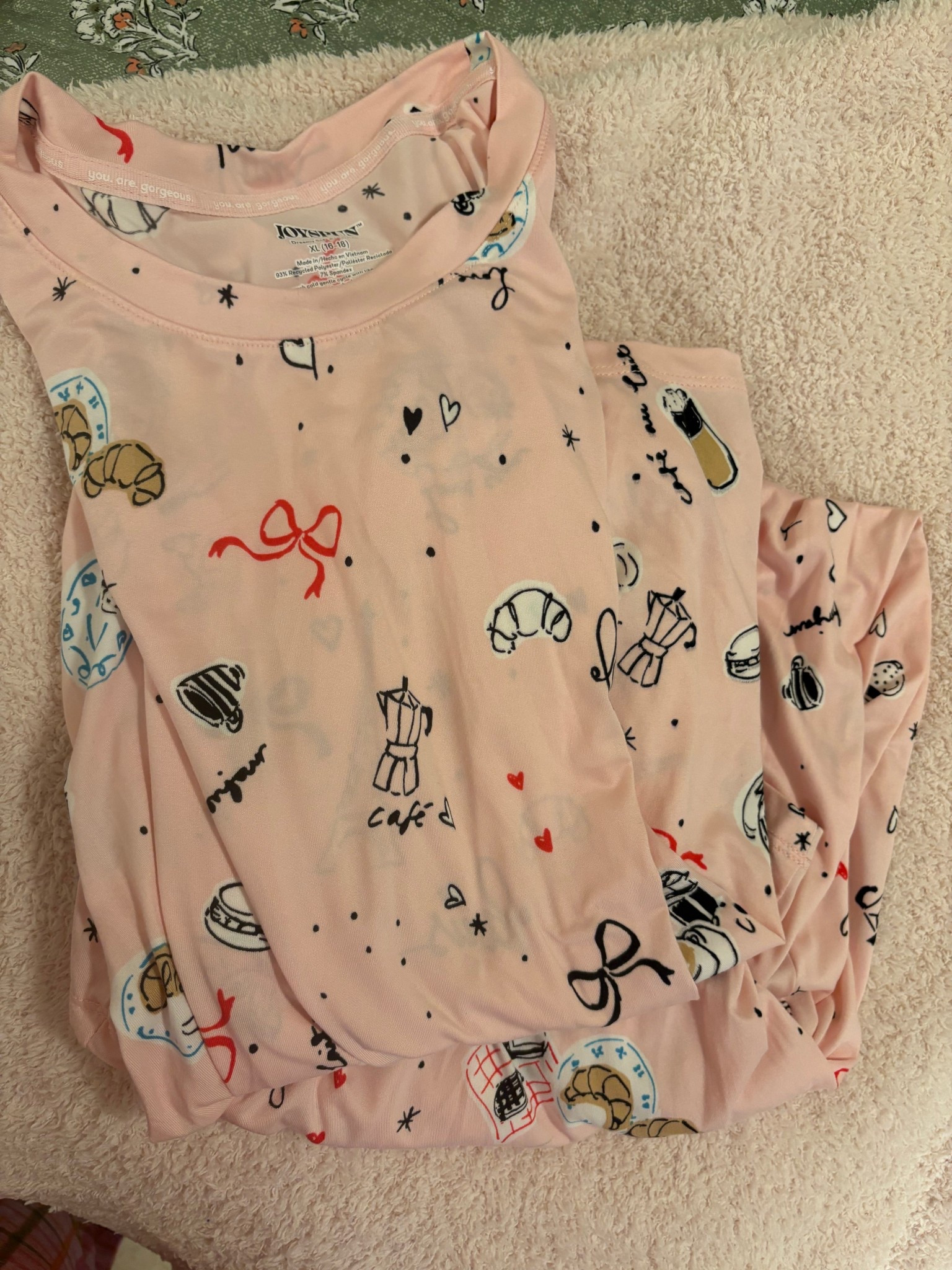 Parisian inspired PJ set under $15!

#LTKselfcare #LTKdayinmylife #LTKValentine