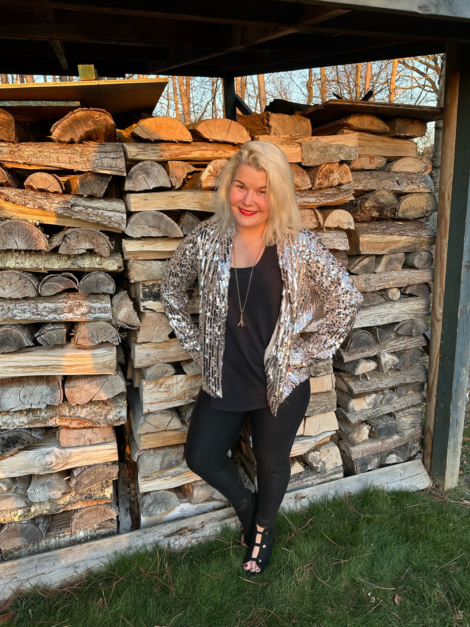 Simple New Years look.

Comfy but bling. Spanx leggings, a black tank top and this blazer from Lulus and I am ready to celebrate New Years! 

#LTKHoliday #LTKSeasonal #LTKGiftGuide