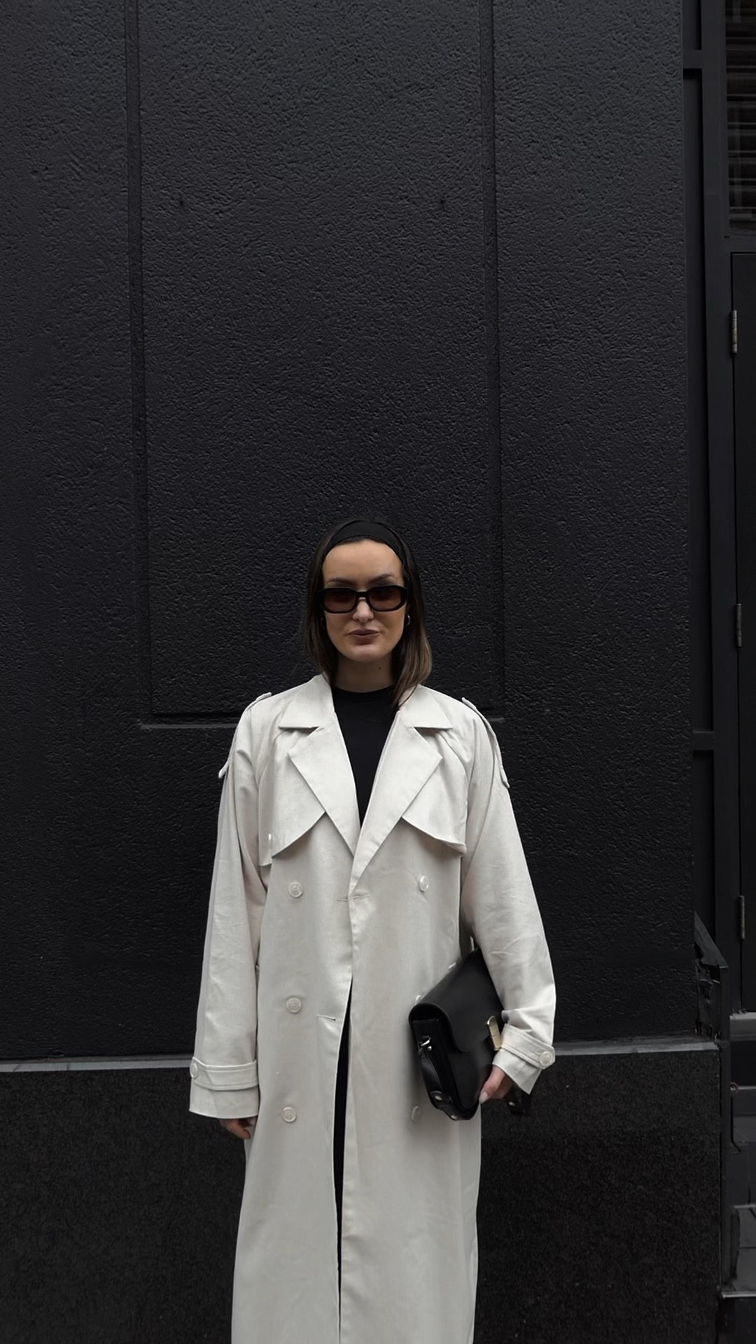 Linen trench, sezane bag & belt, HM shoes, Meller sunglasses, old Zara top 

#LTKeurope #LTKfindsunder100 #LTKSeasonal